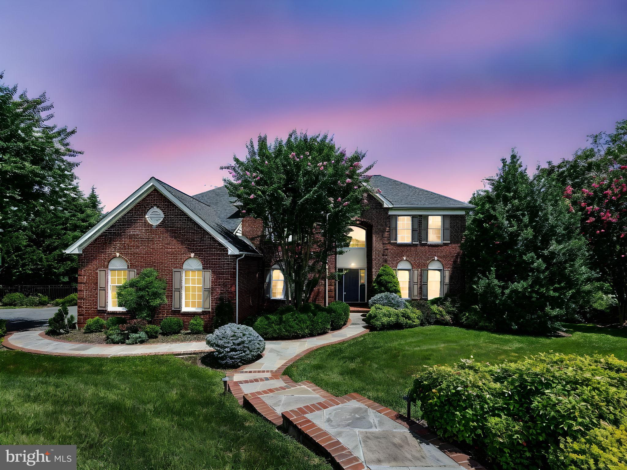 HUNTER MILL ESTATES - Residential