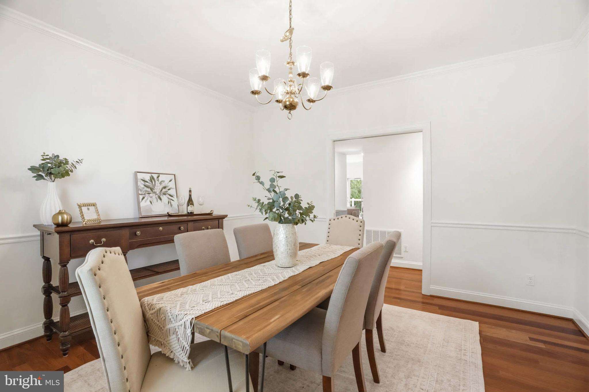 ROLAND PARK - Residential
