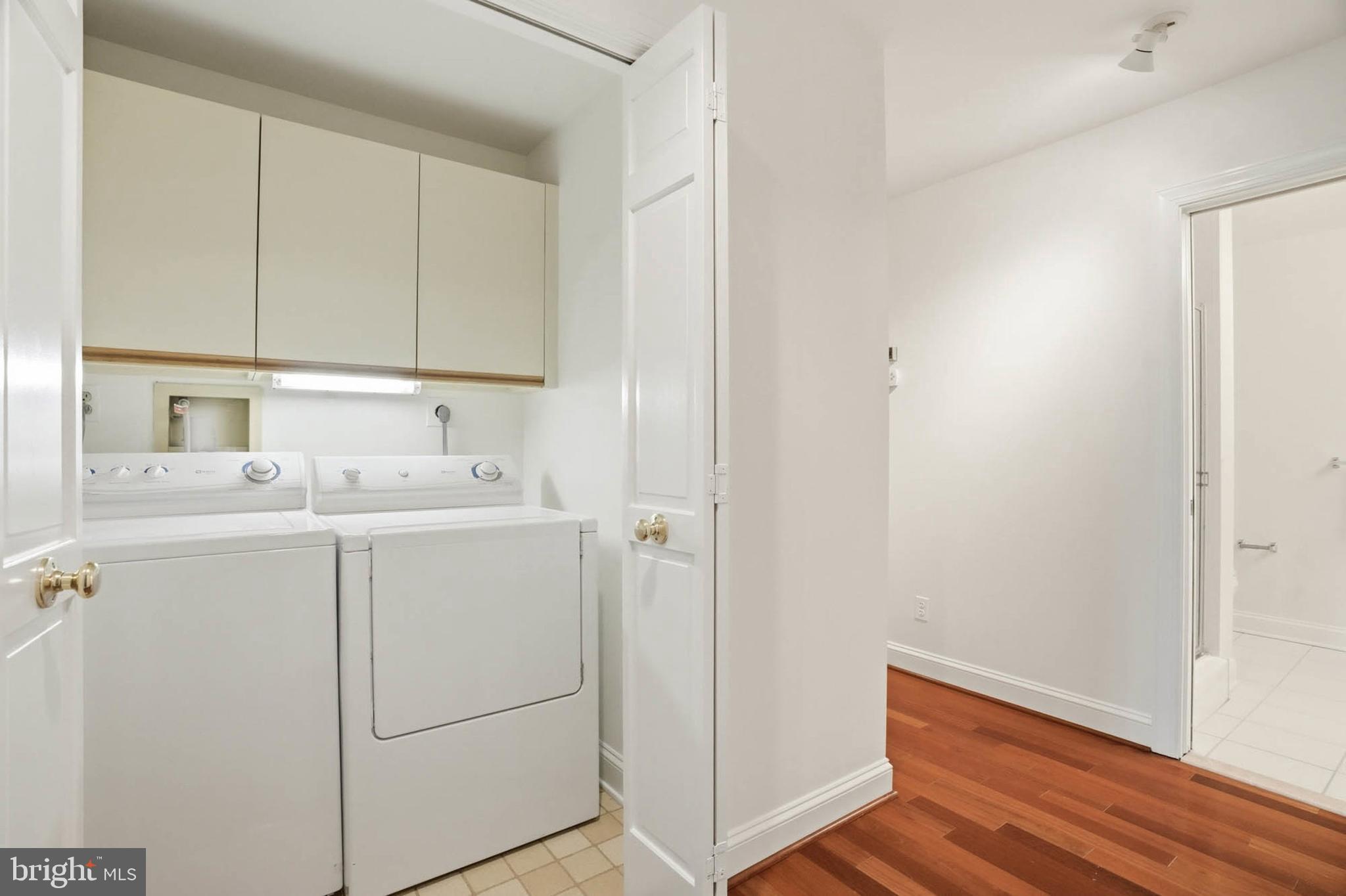 ROLAND PARK - Residential
