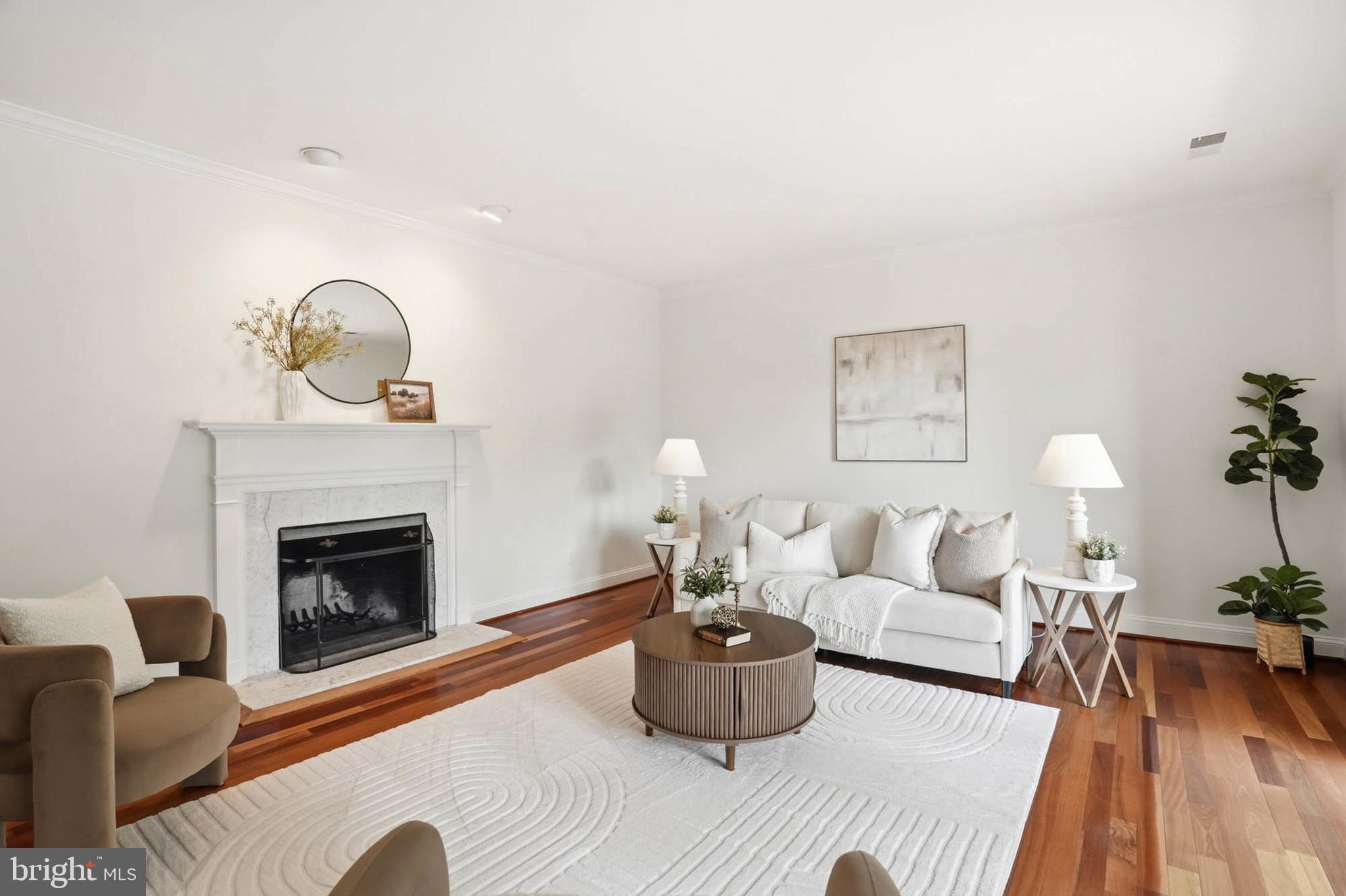ROLAND PARK - Residential