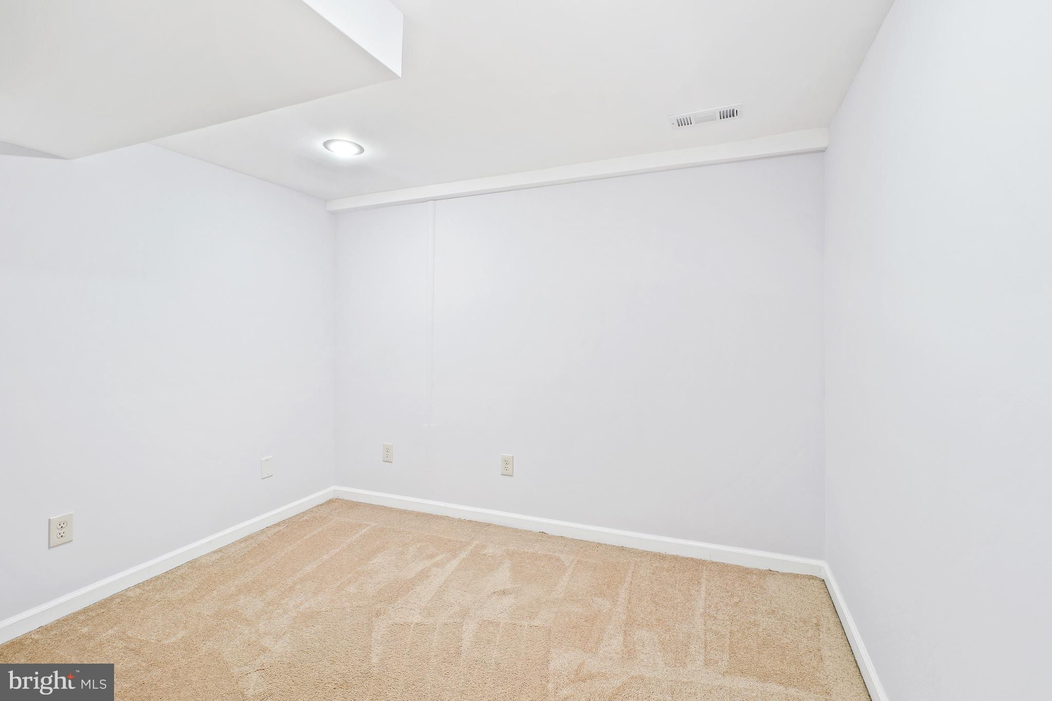WESTLEIGH - Residential