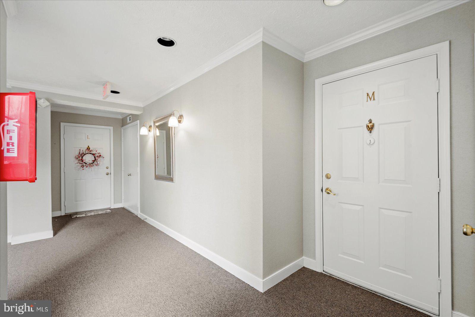 SUMMERLAKE - Residential