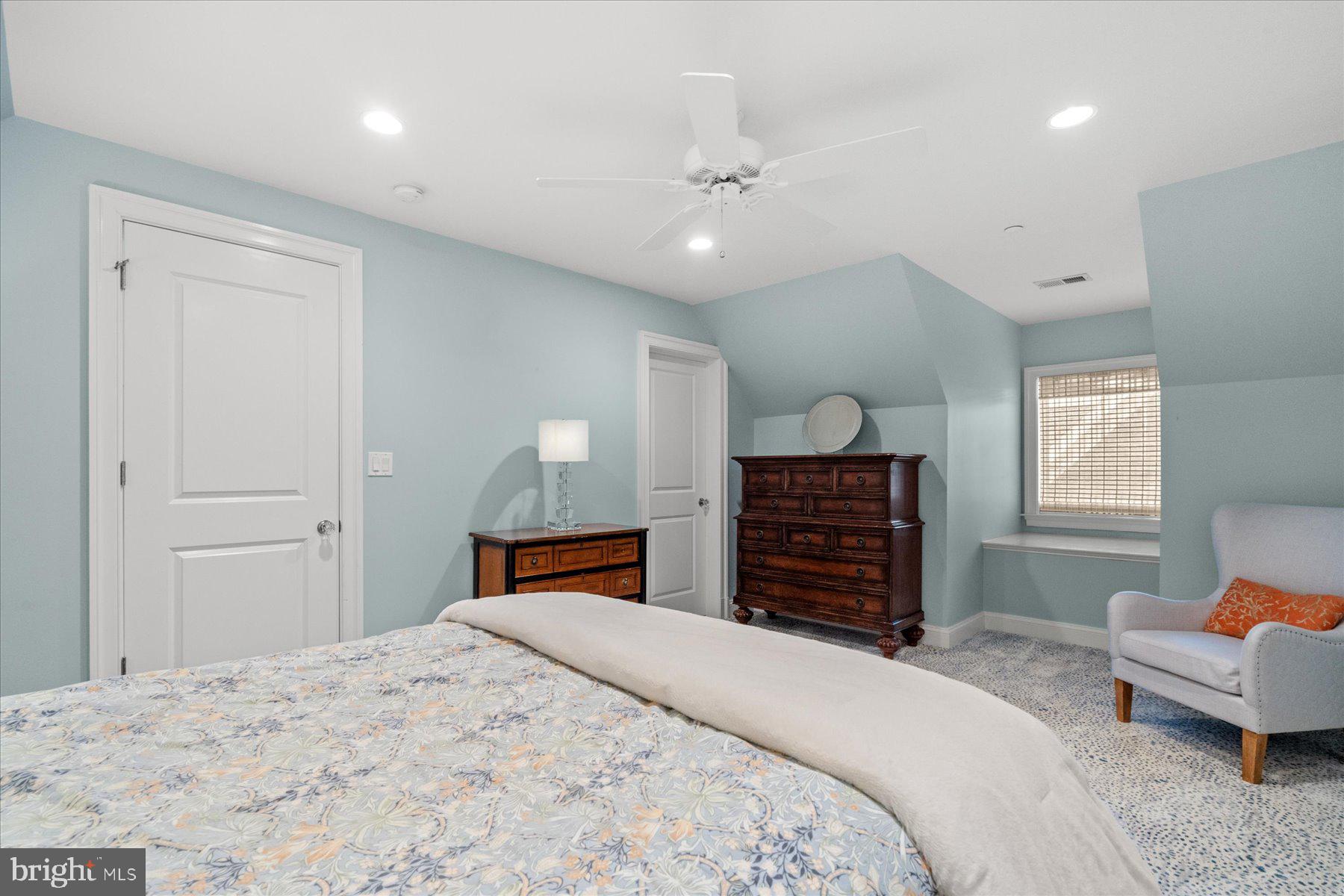 BERKLEY - Residential