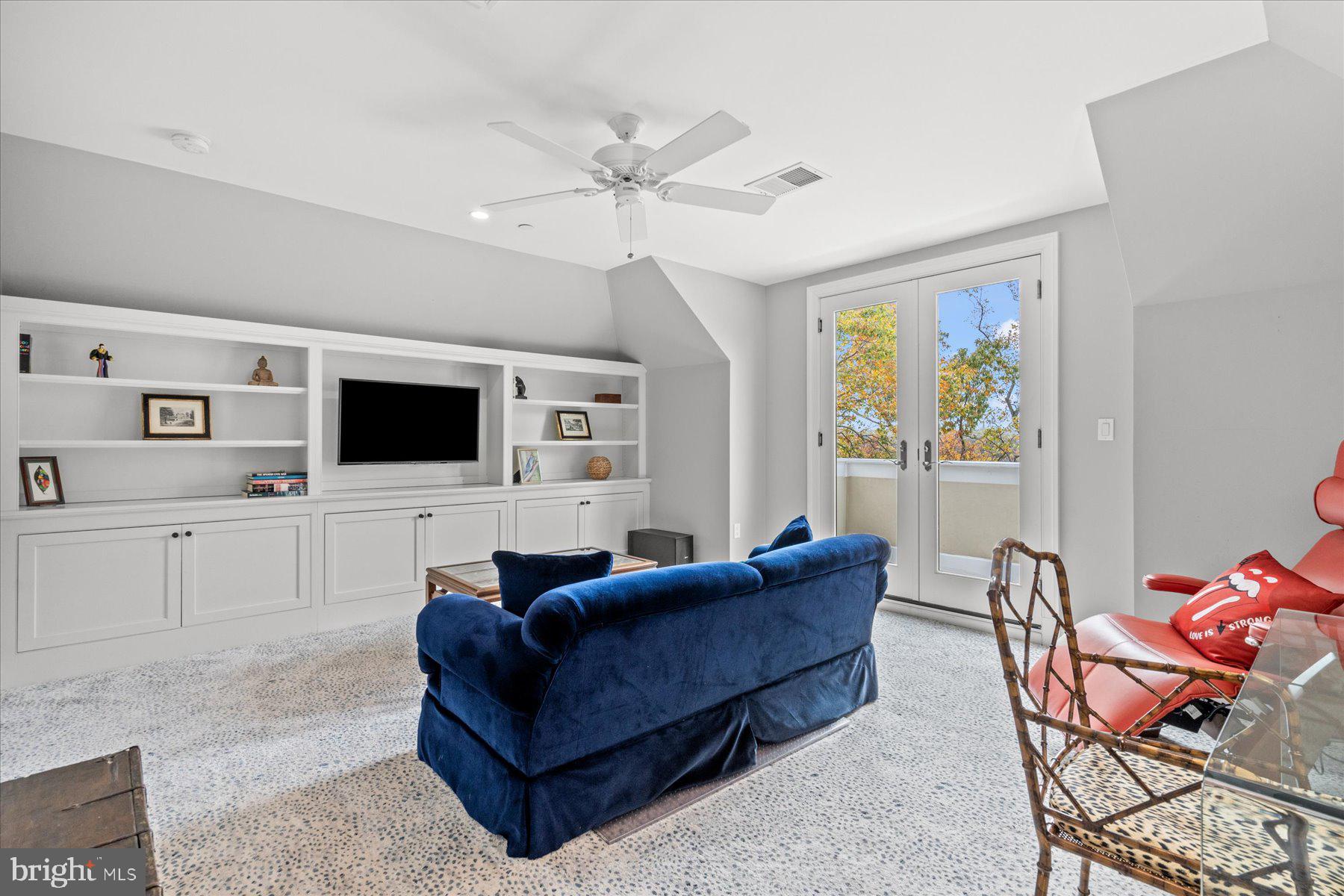 BERKLEY - Residential