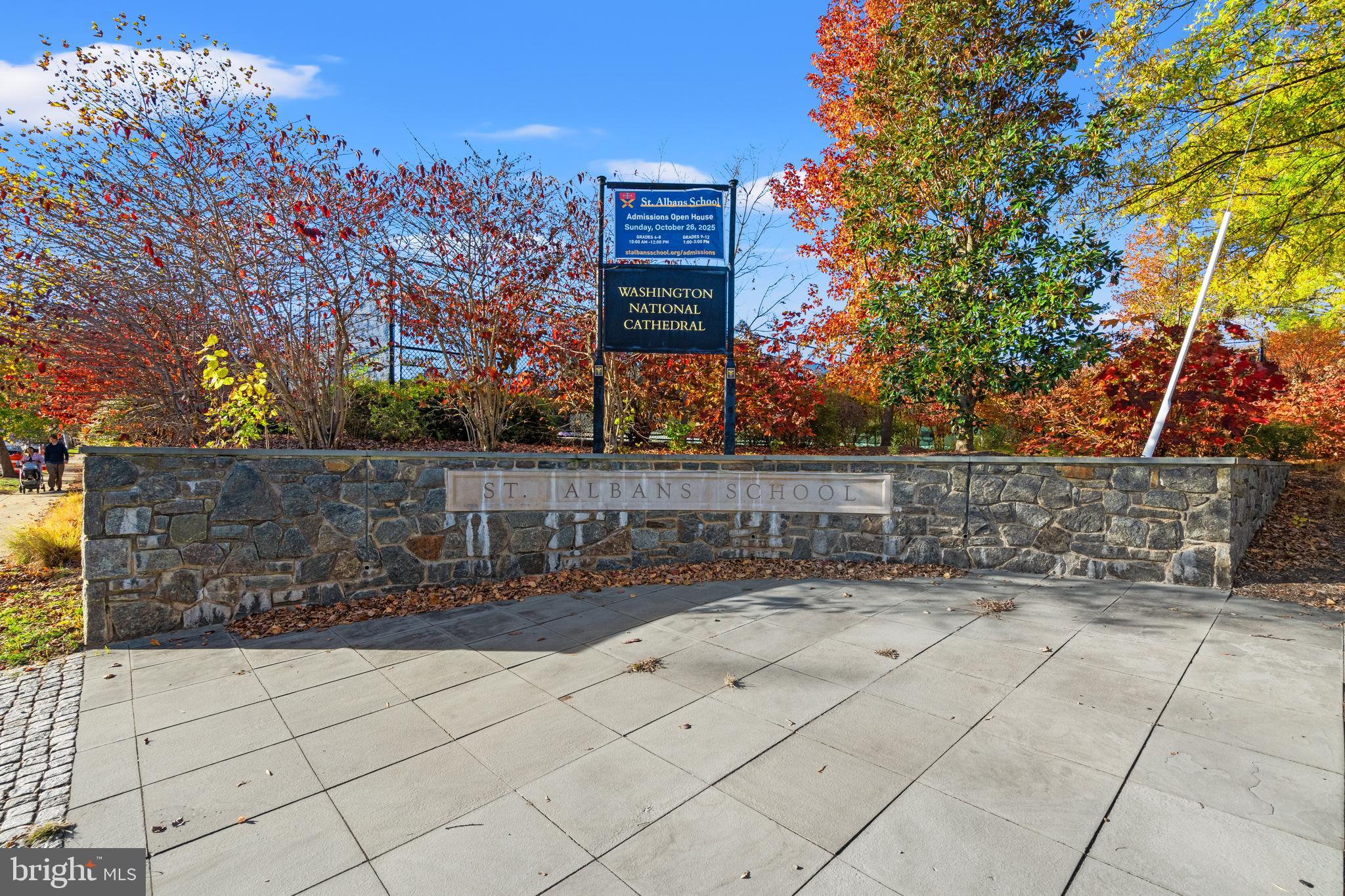 BERKLEY - Residential
