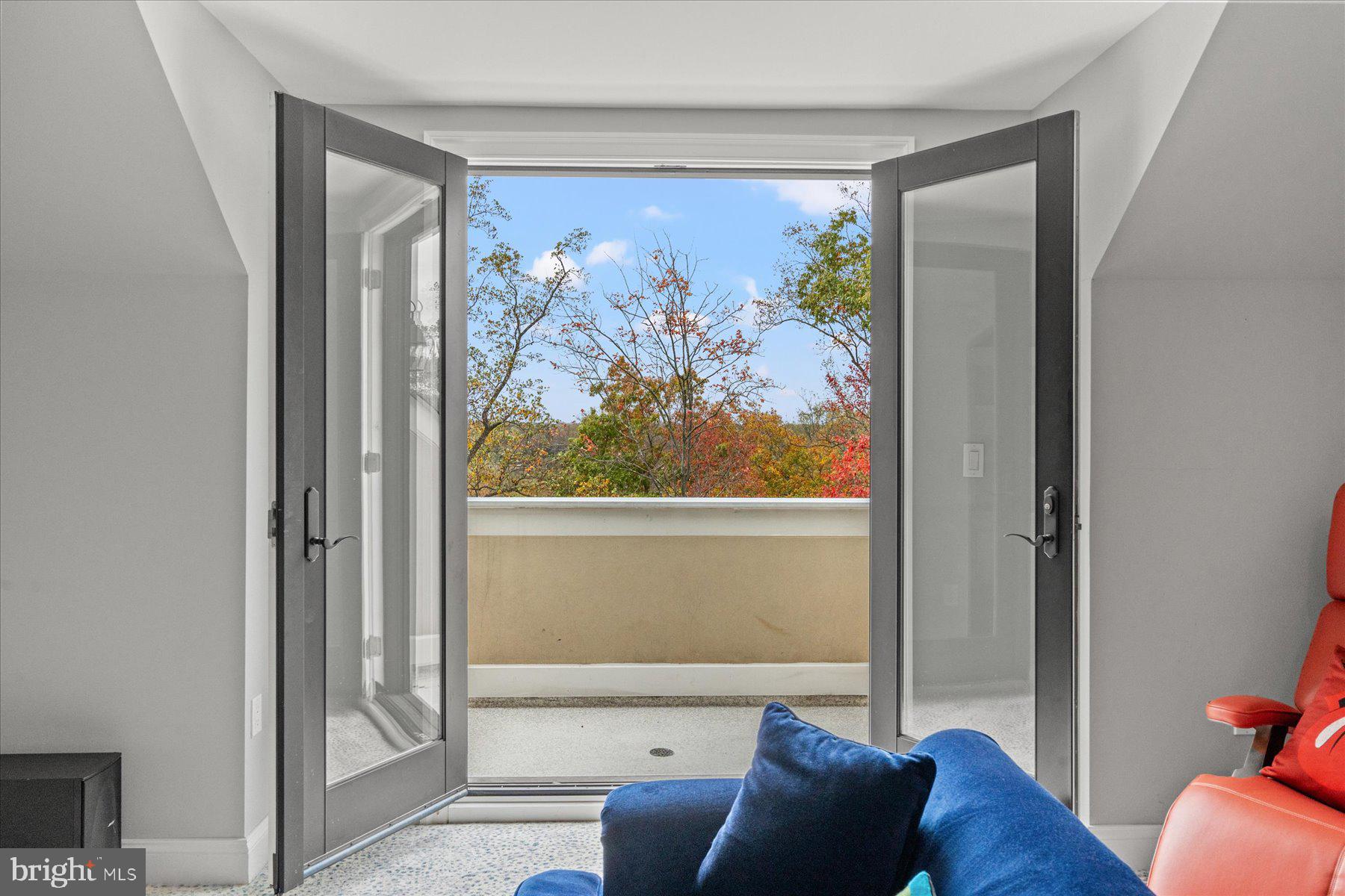 BERKLEY - Residential