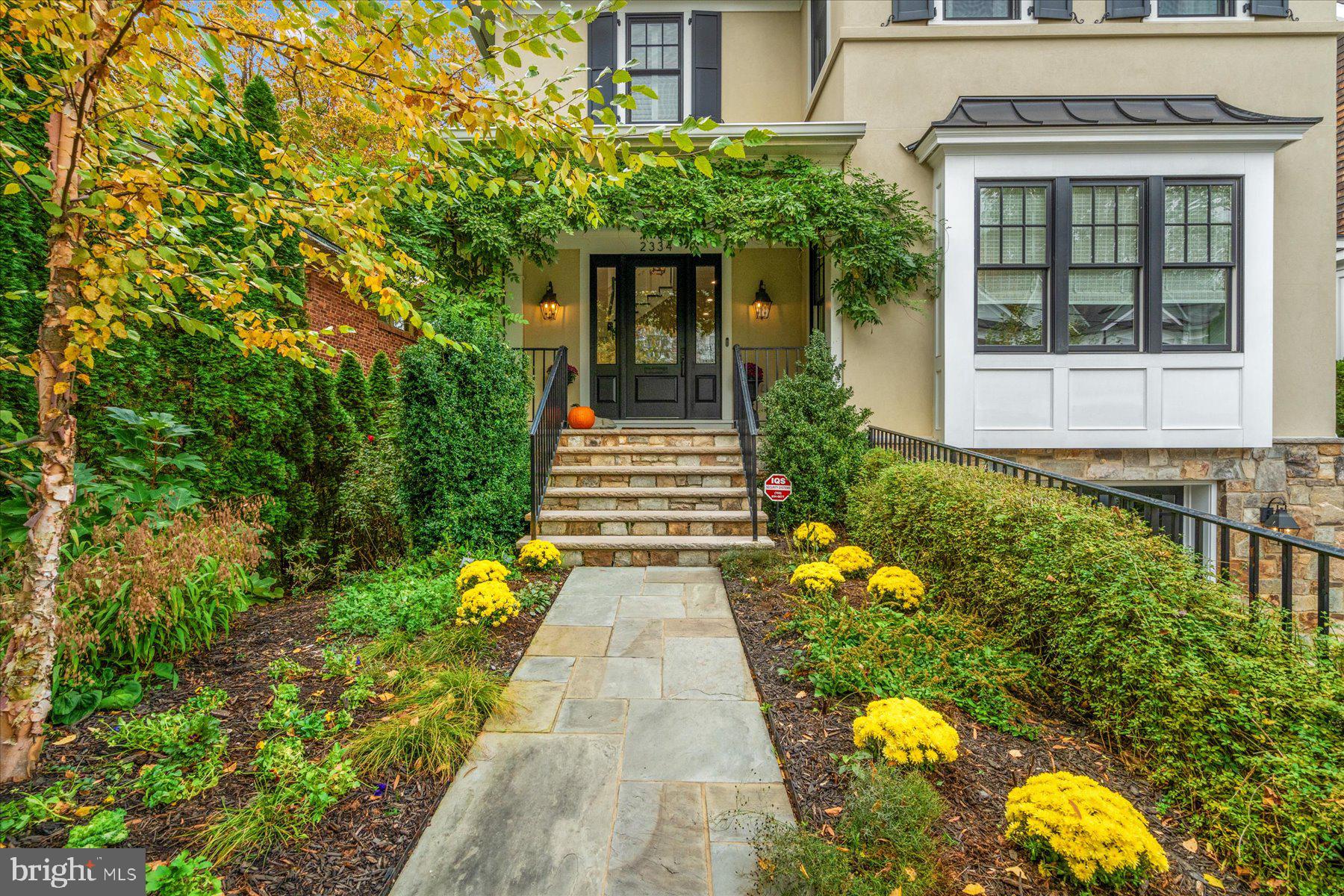 BERKLEY - Residential