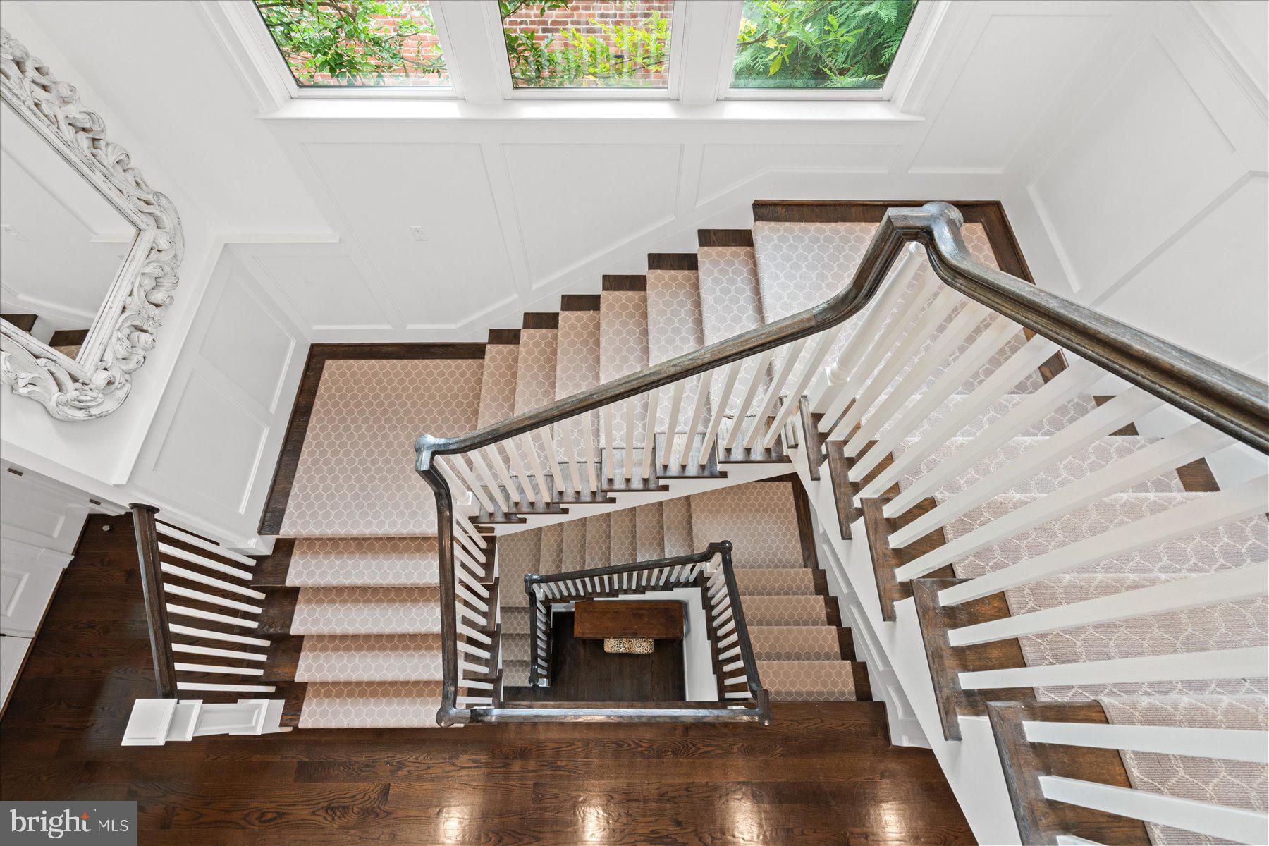 BERKLEY - Residential