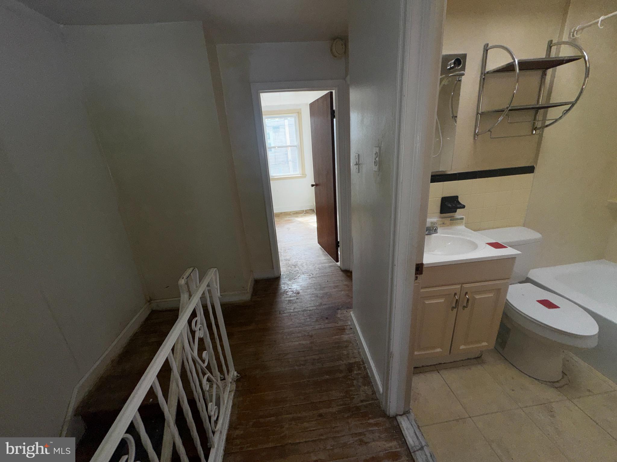 NORTHWOOD - Residential