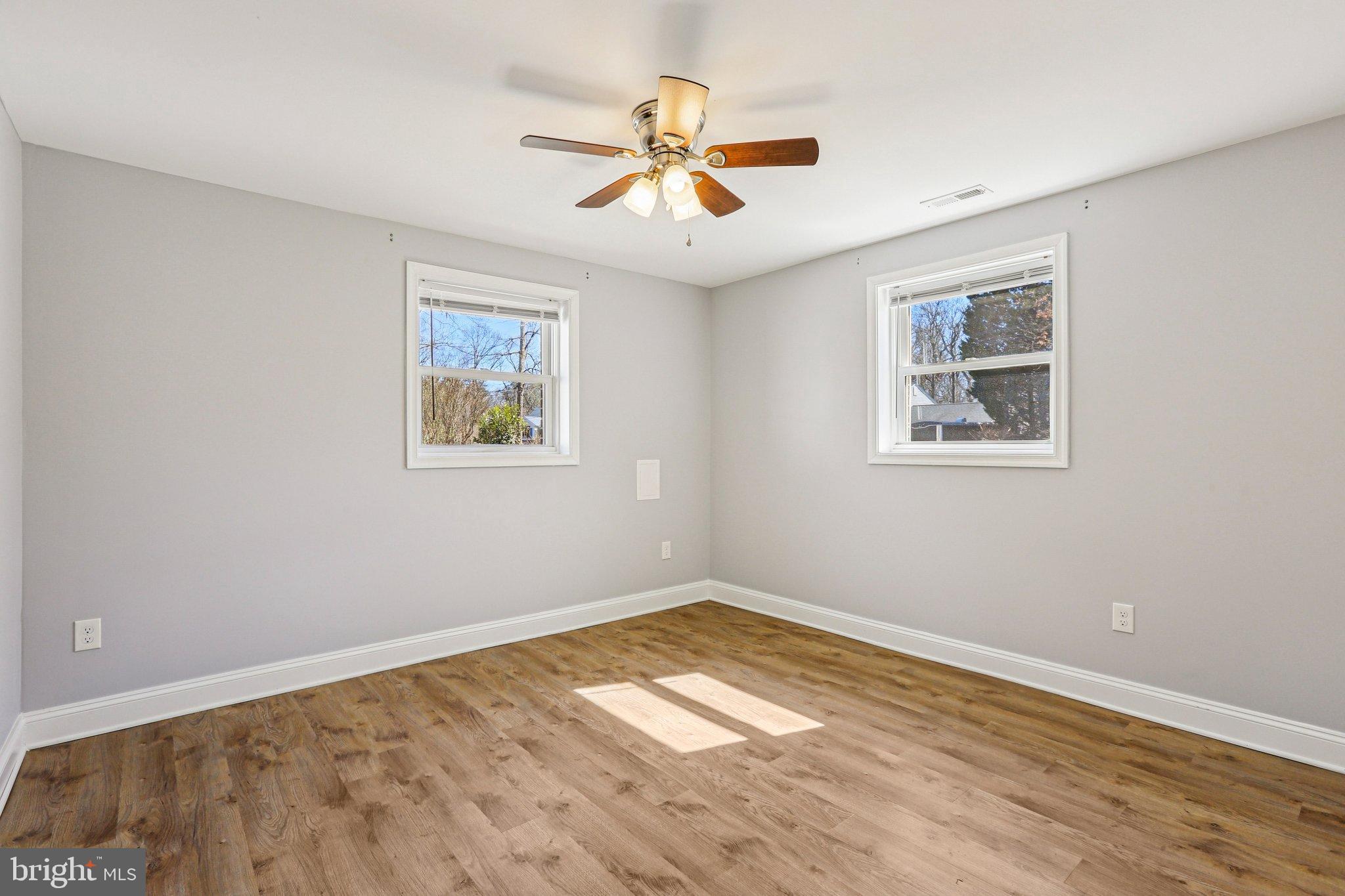 SELBY GROVE - Residential