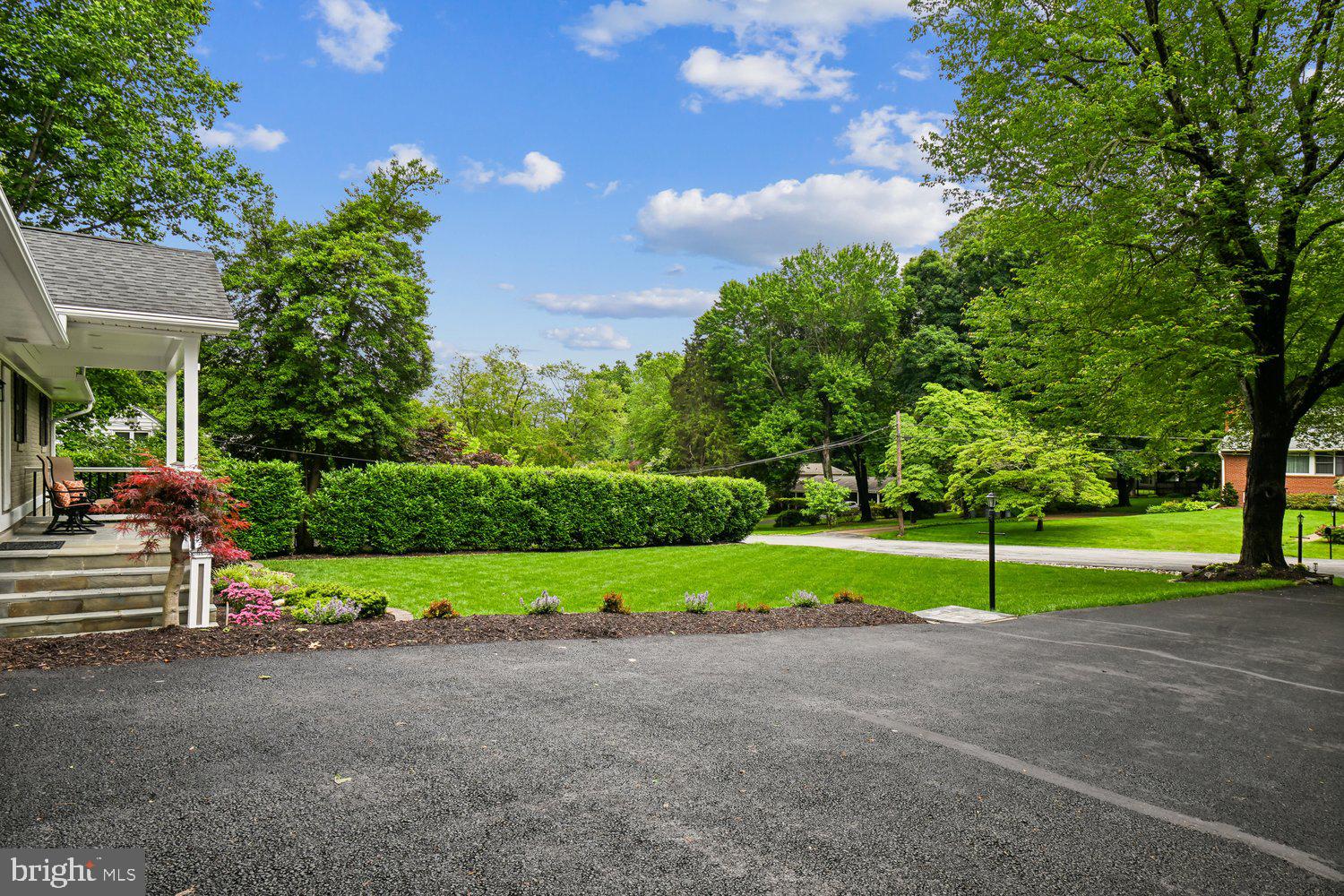 CHESTNUT HILL - Residential