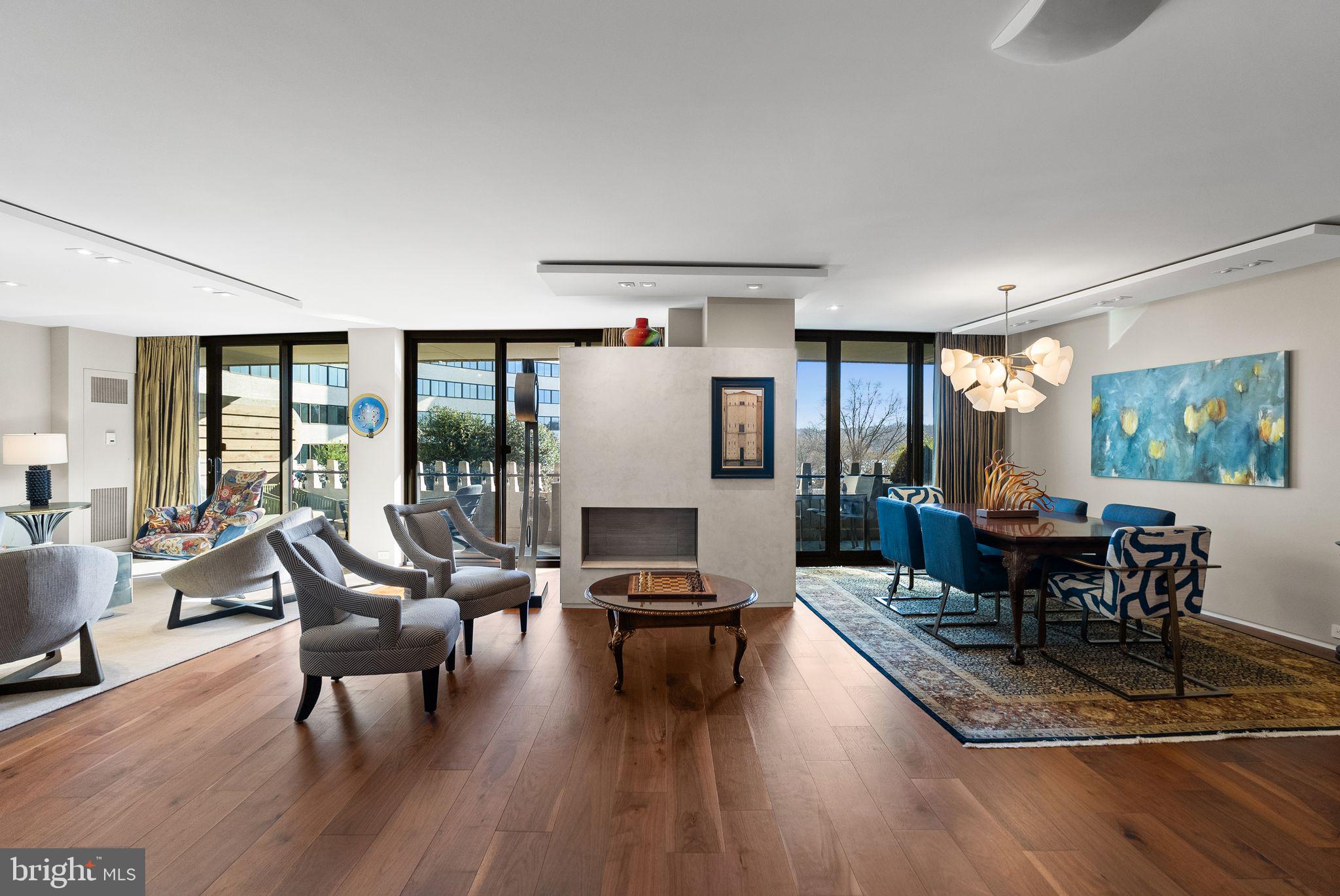 FOGGY BOTTOM - Residential