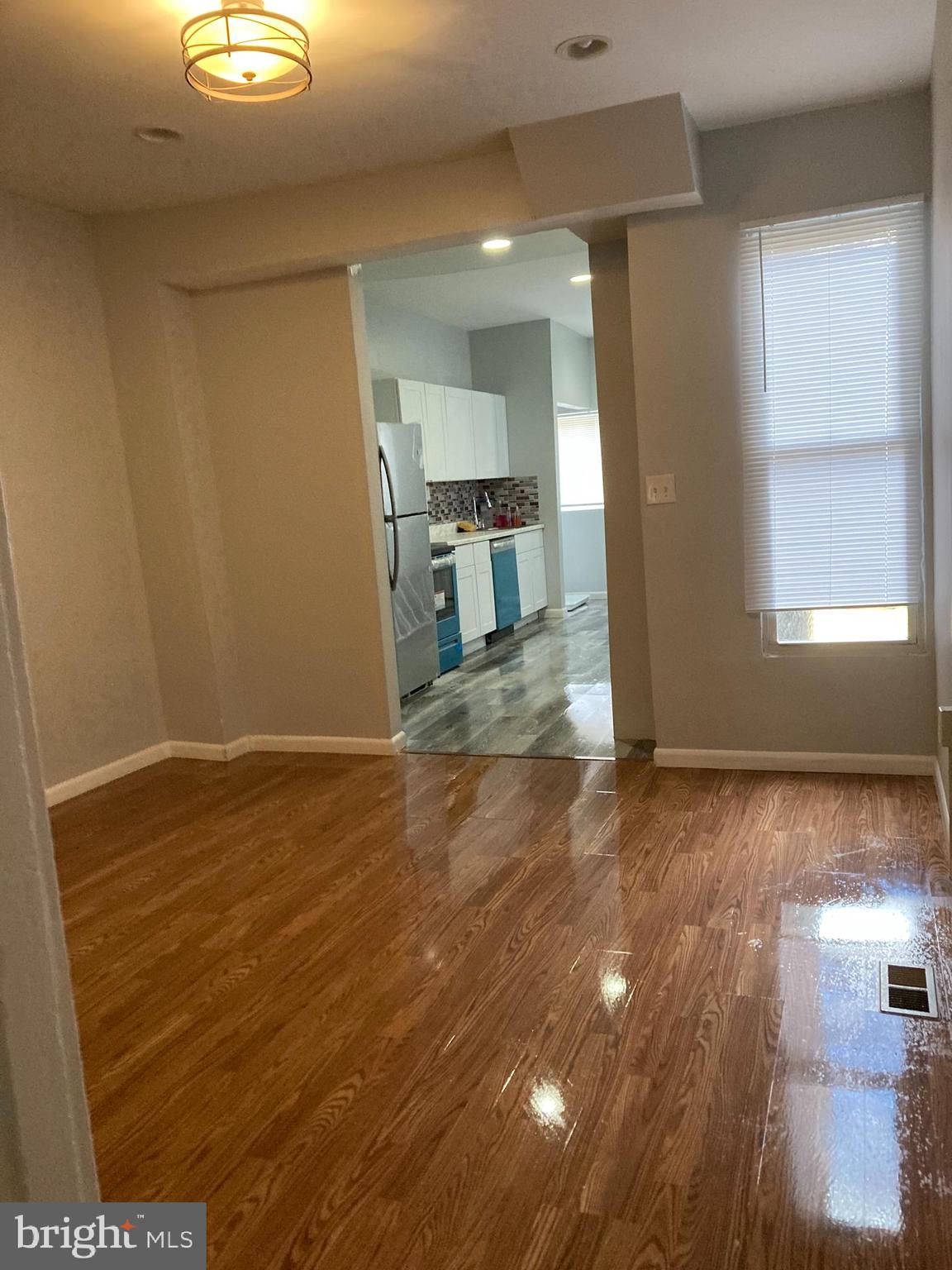 JOHNSTON SQUARE - Residential