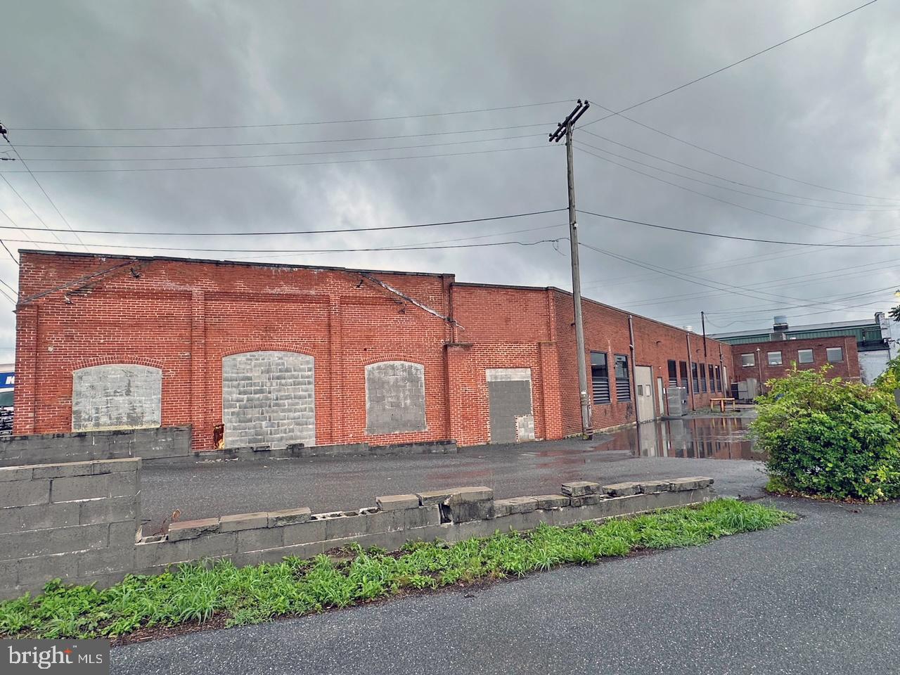 LANCASTER CITY ANNEX - Commercial Sale