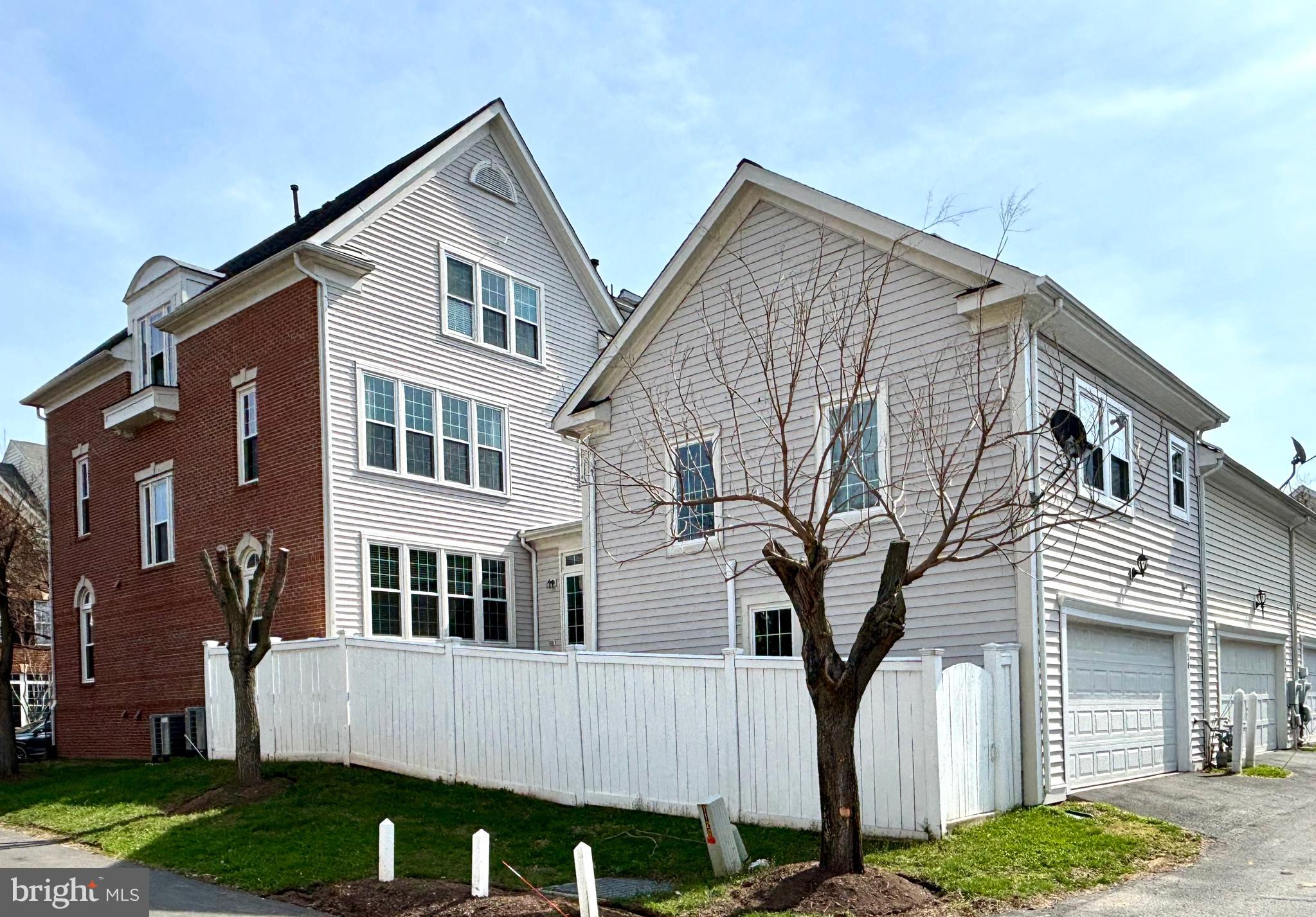 KING FARM BAILEYS COMMON - Residential