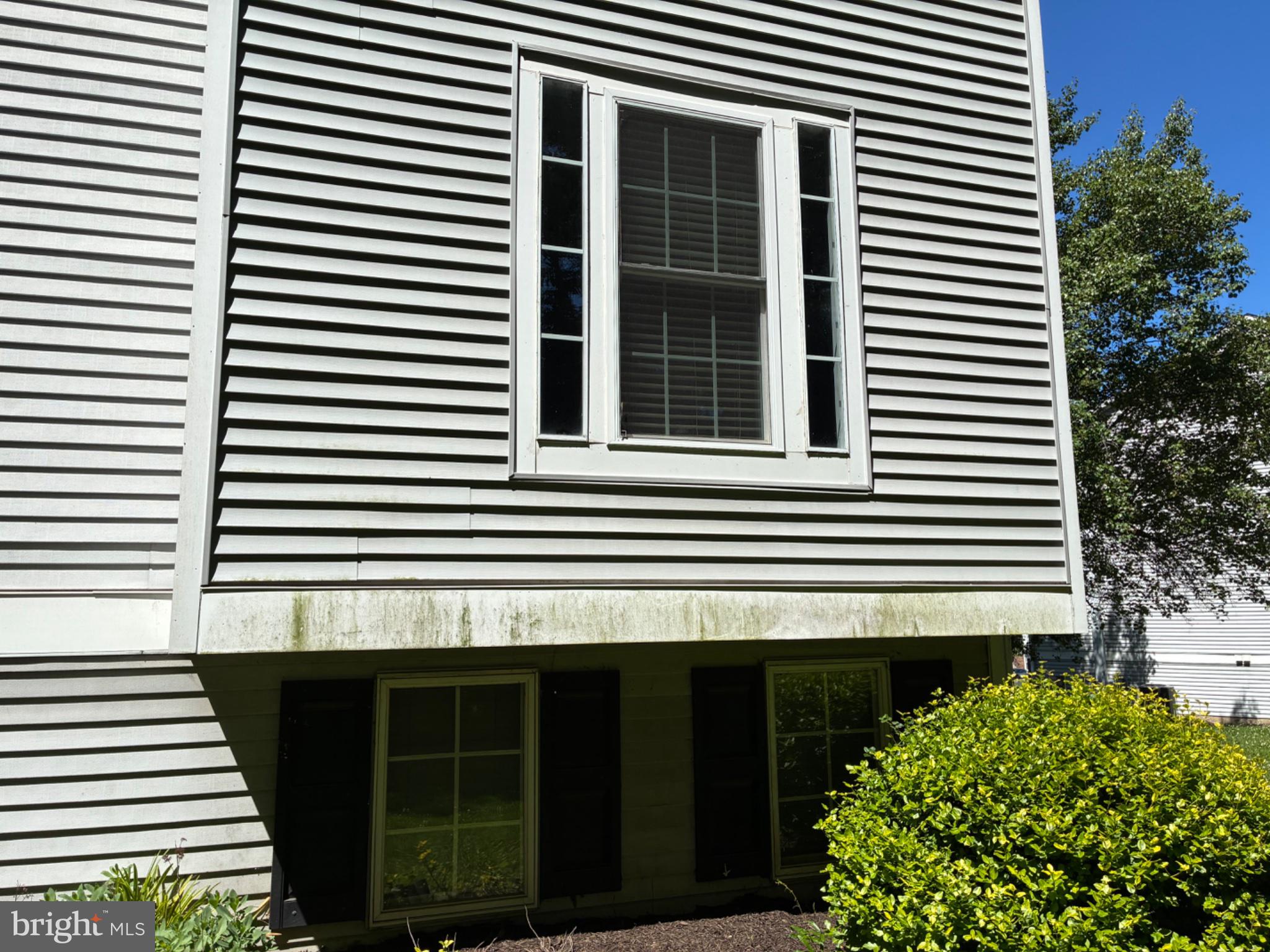 WOODBRIDGE CENTER - Residential