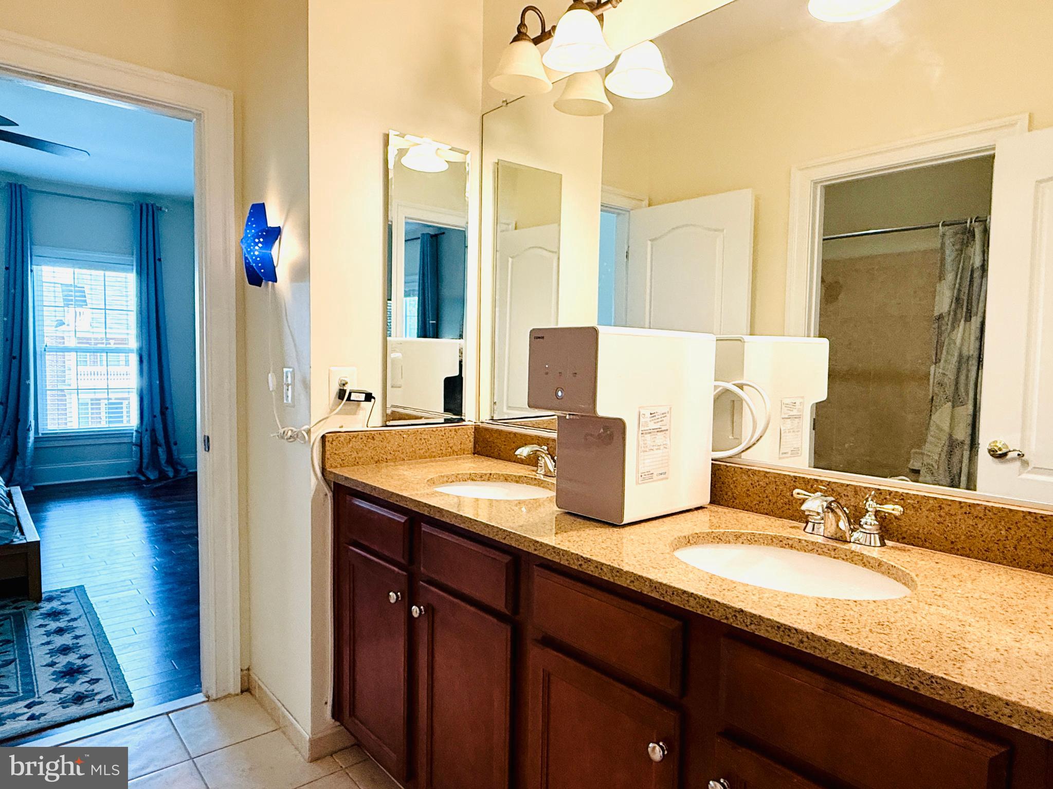 LAKEWOOD HILLS - Residential