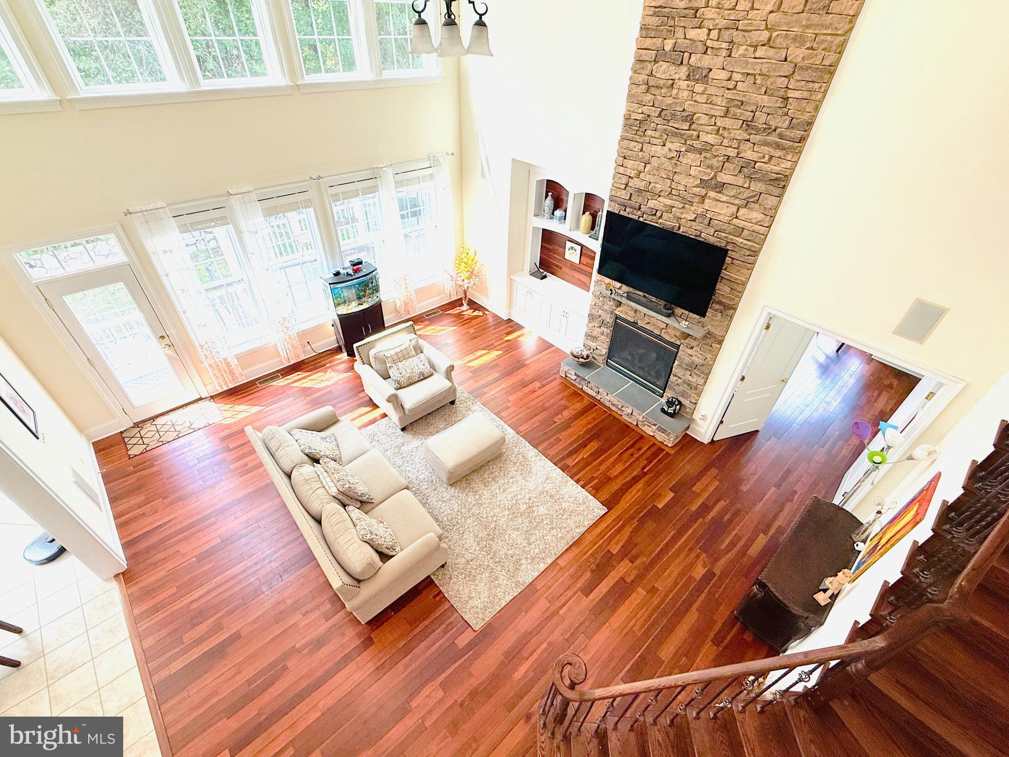 LAKEWOOD HILLS - Residential