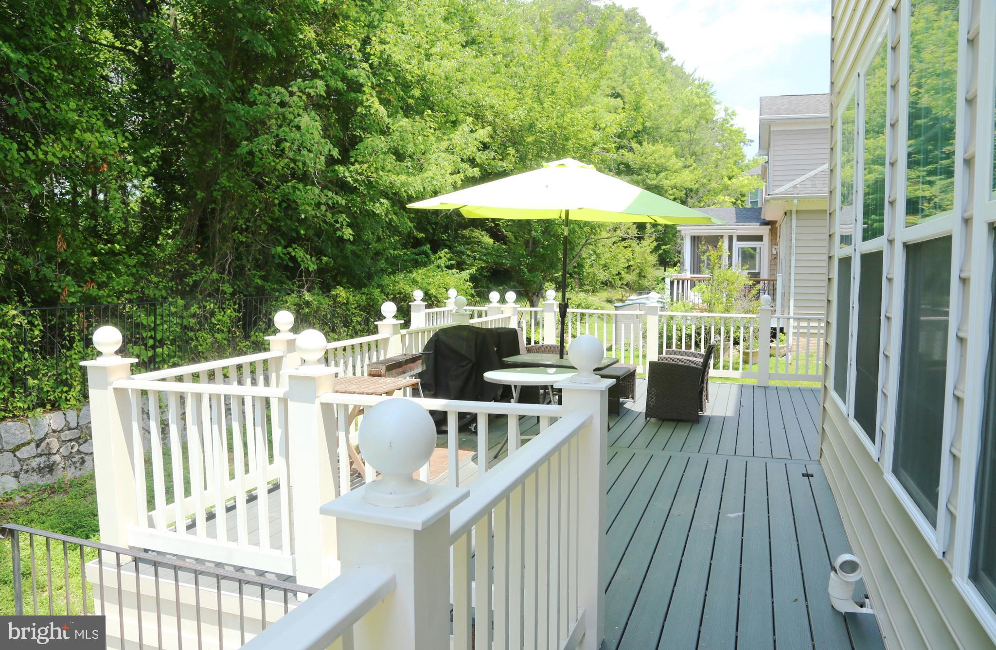 LAKEWOOD HILLS - Residential