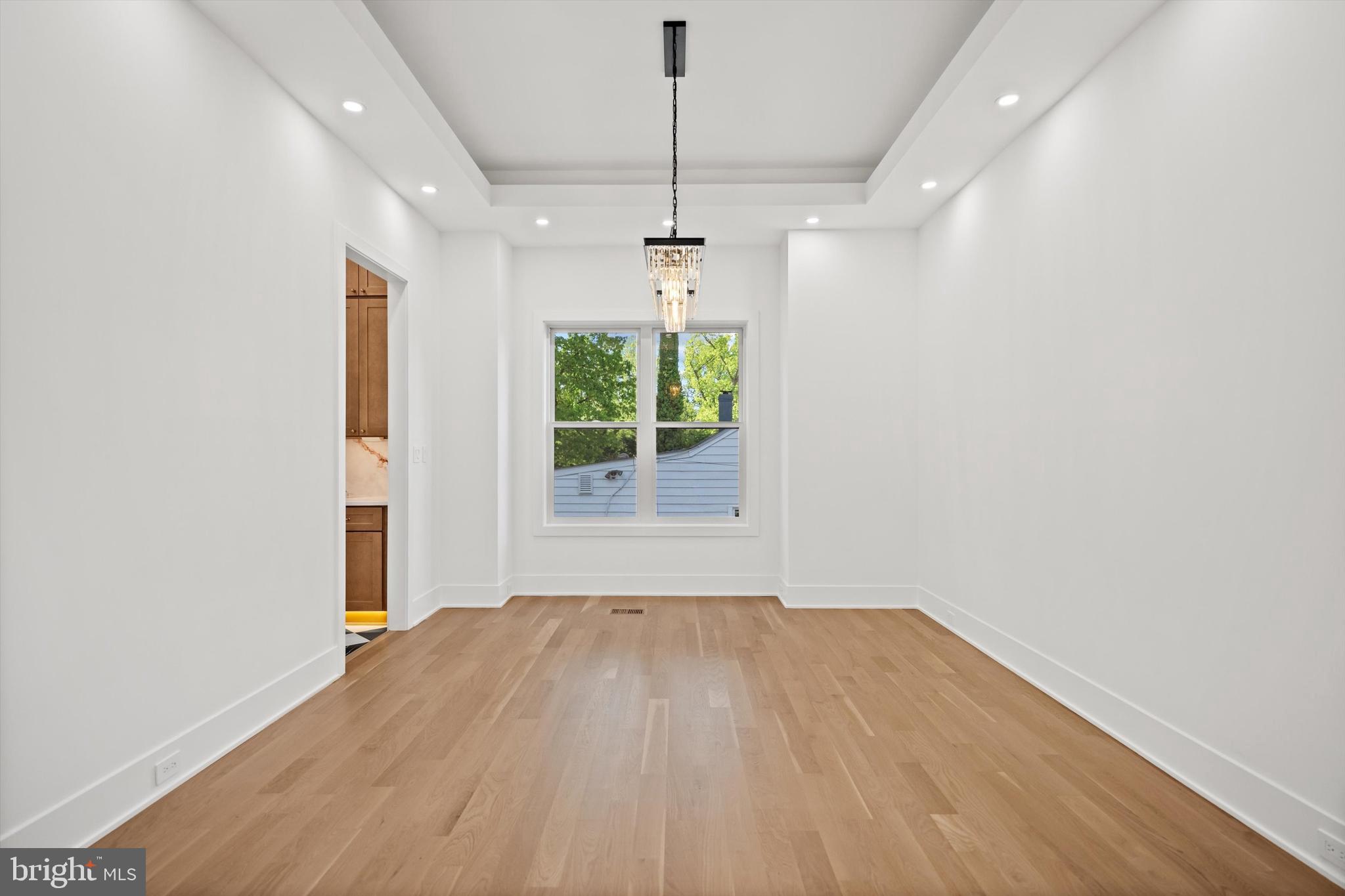PIMMIT HILLS - Residential