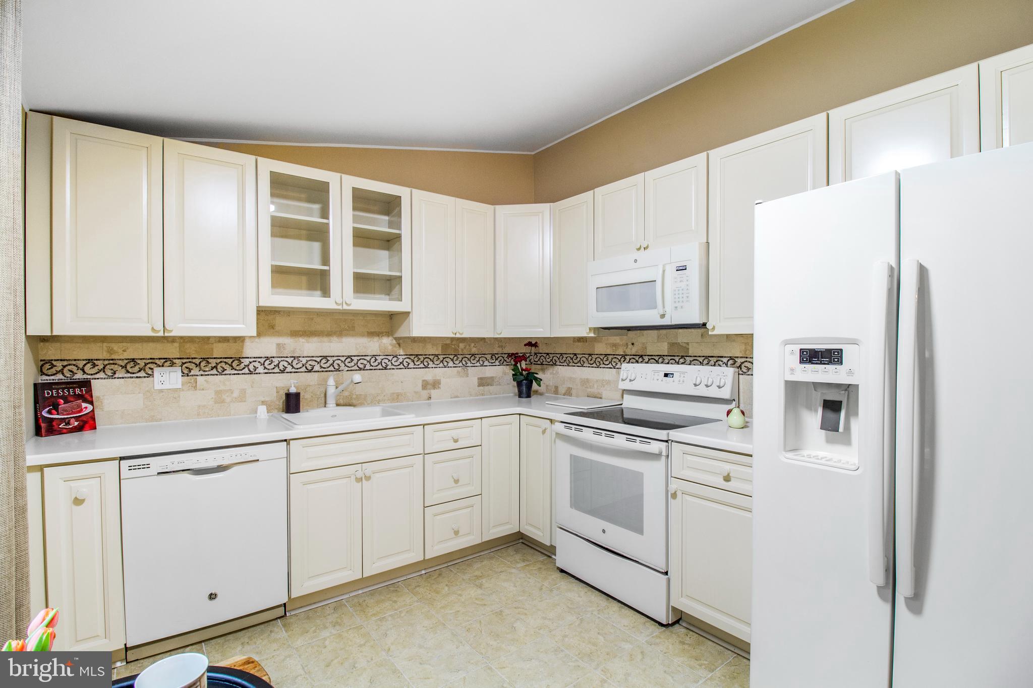 KINGS CONTRIVANCE - Residential