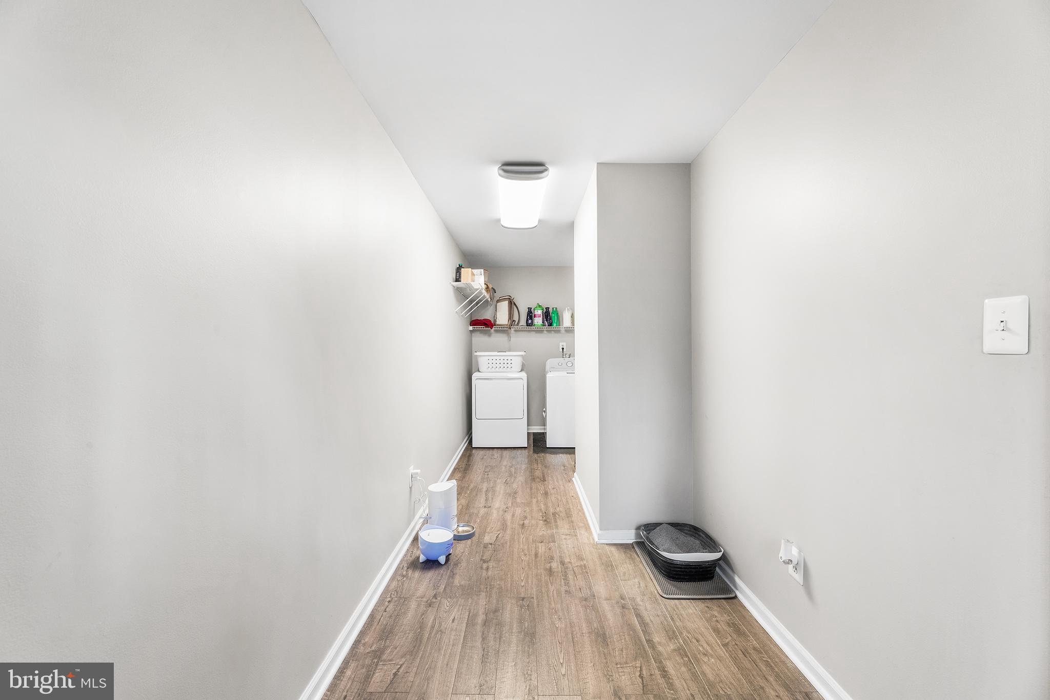 WHITE COVE - Residential