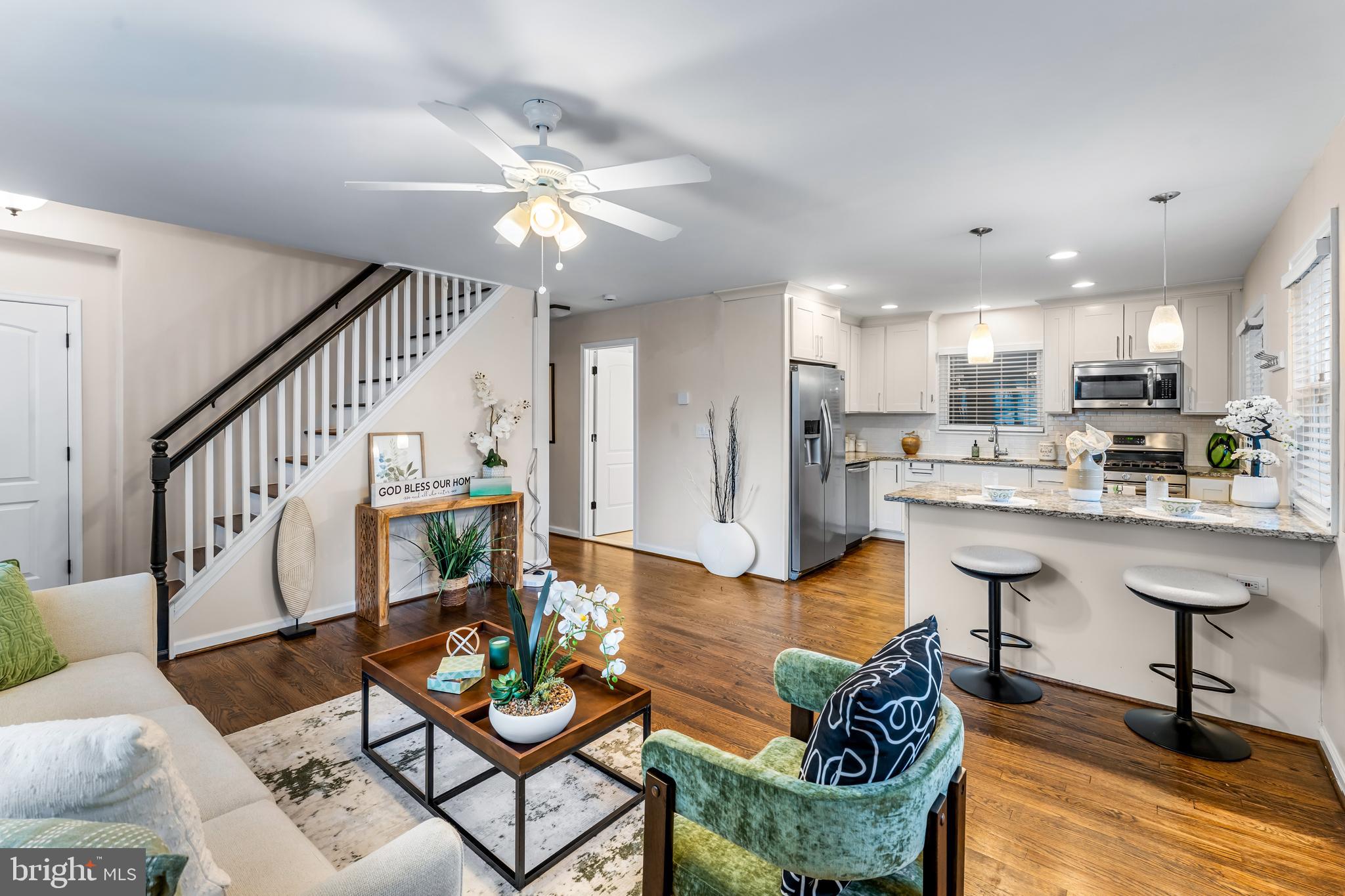 OAKRIDGE - Residential