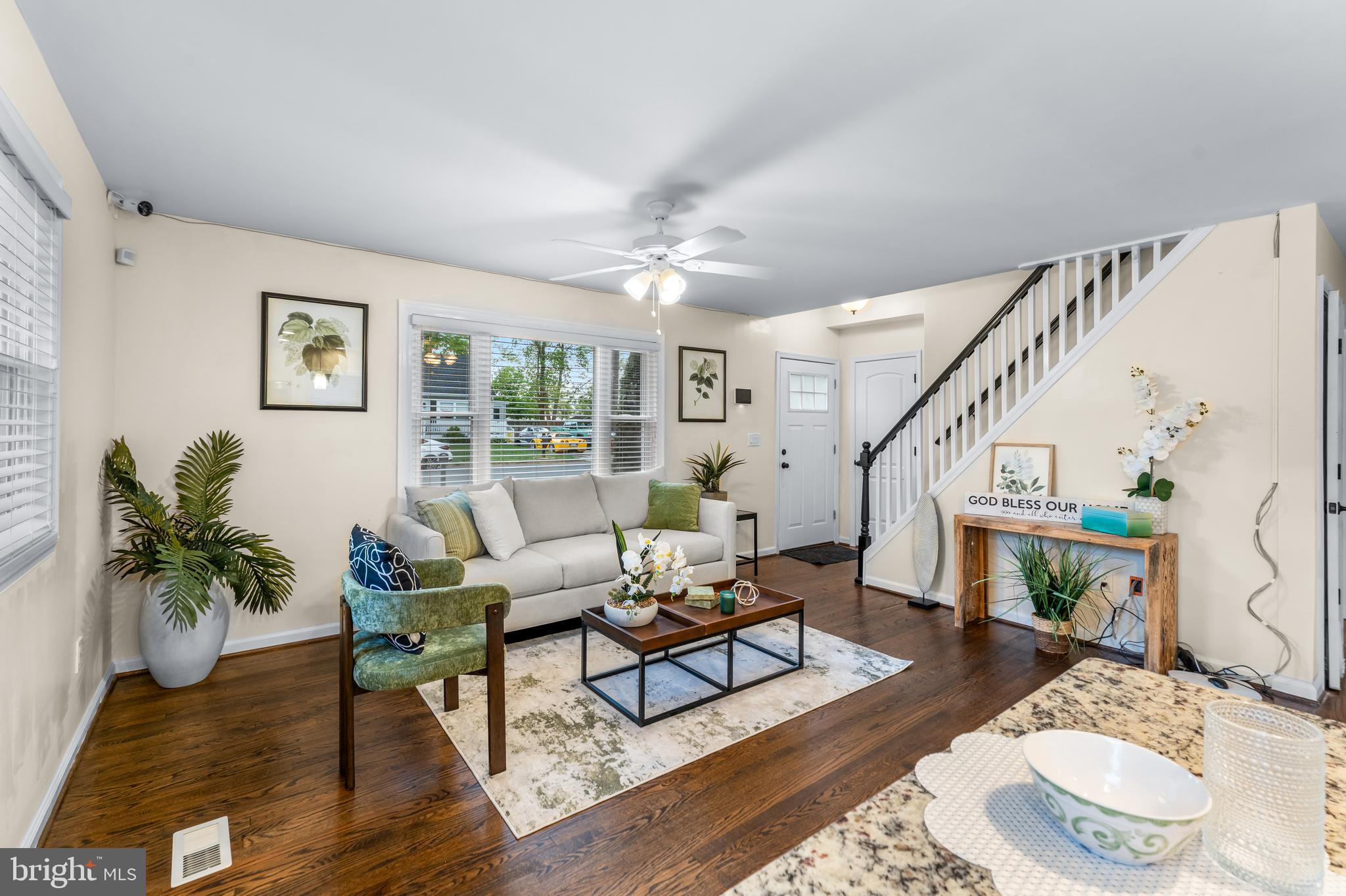 OAKRIDGE - Residential