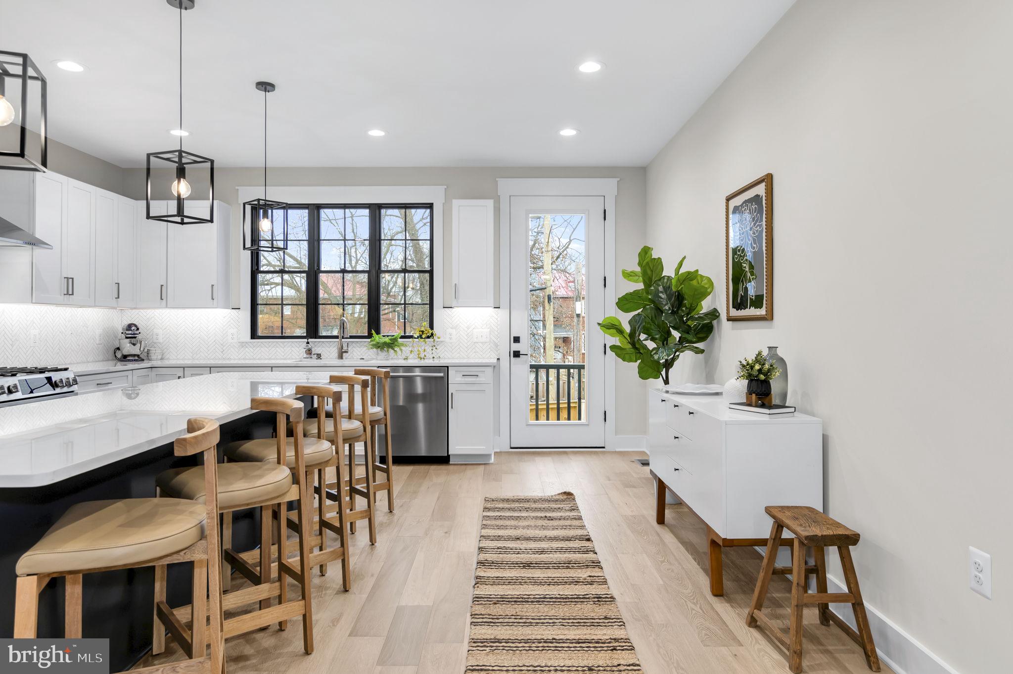 DEL RAY - Residential