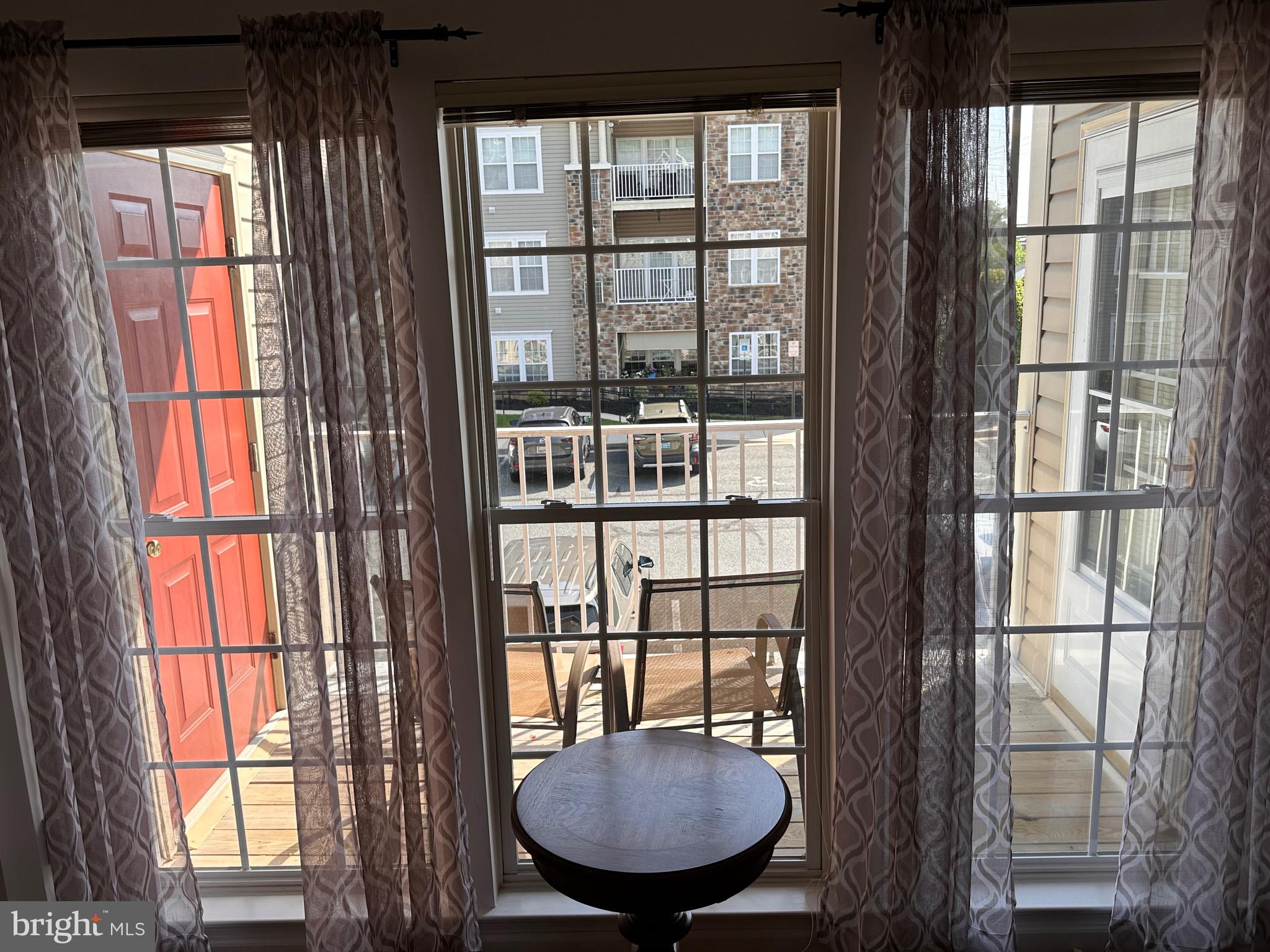 HEARTHSTONE AT VILLAGE SQUARE - Residential