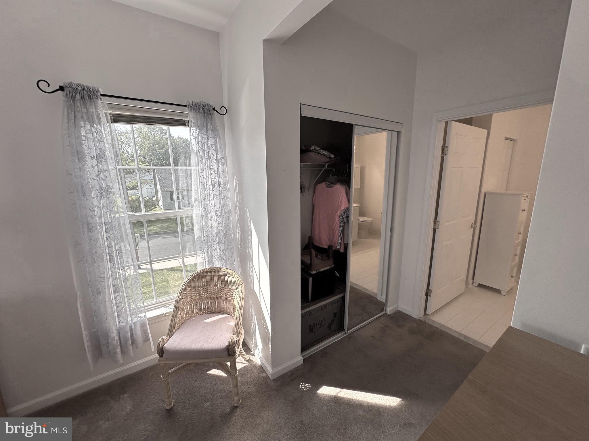 HEARTHSTONE AT VILLAGE SQUARE - Residential