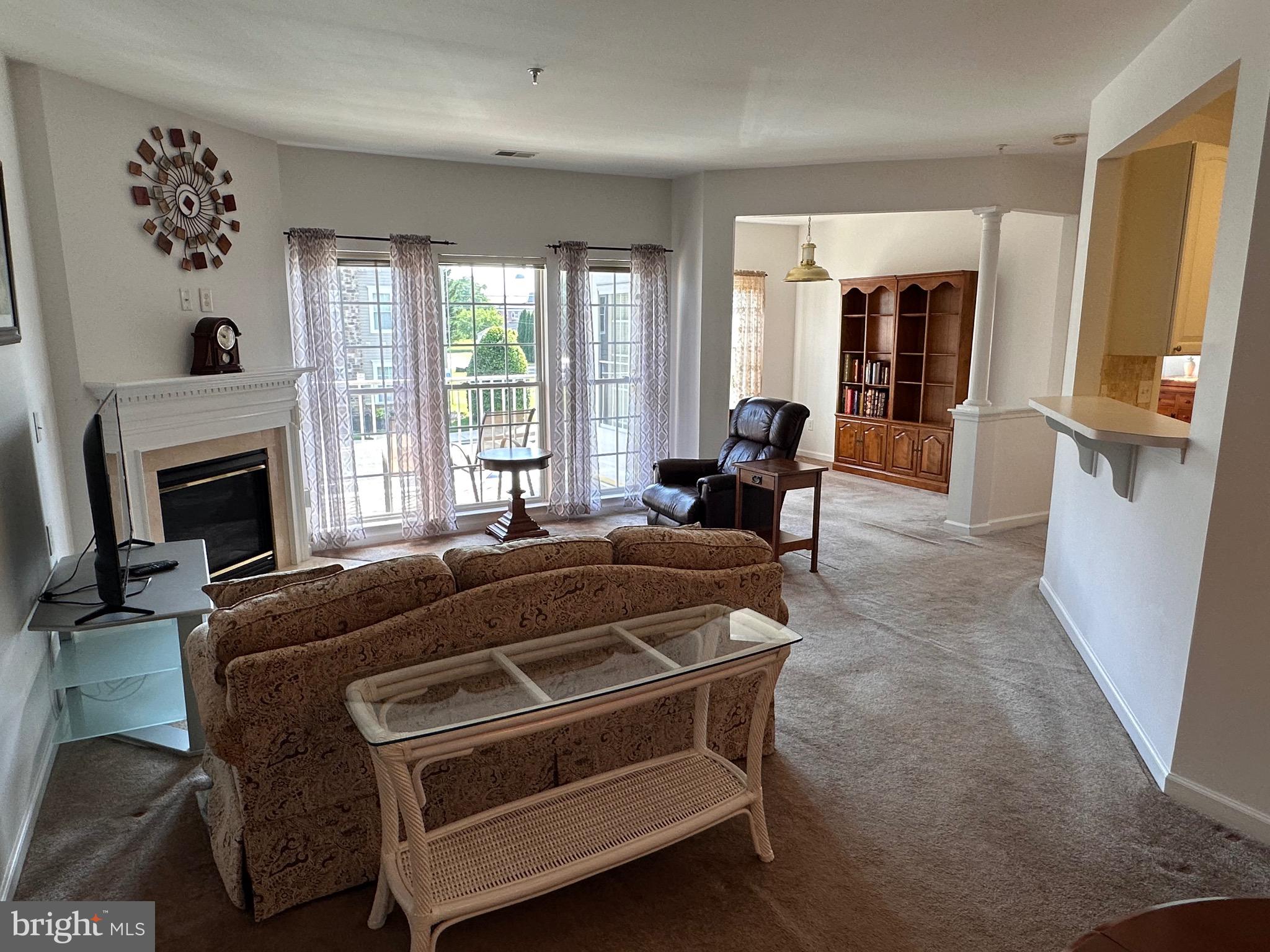 HEARTHSTONE AT VILLAGE SQUARE - Residential