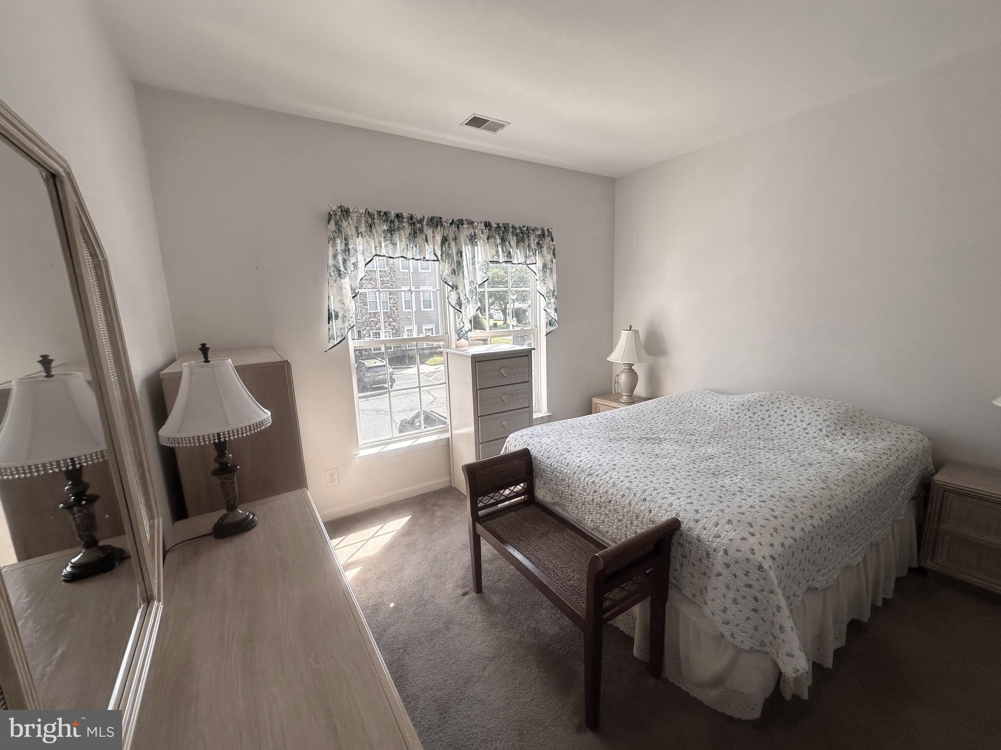 HEARTHSTONE AT VILLAGE SQUARE - Residential