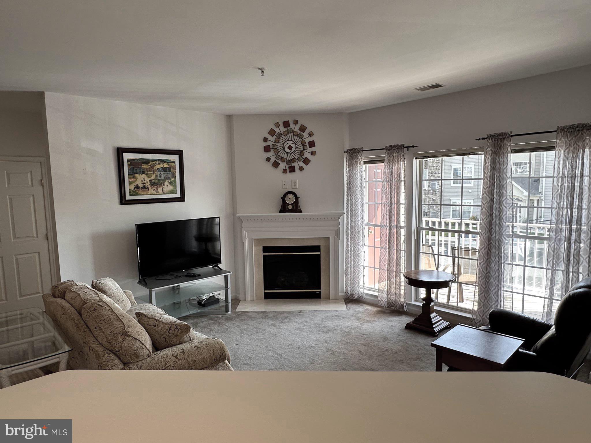 HEARTHSTONE AT VILLAGE SQUARE - Residential