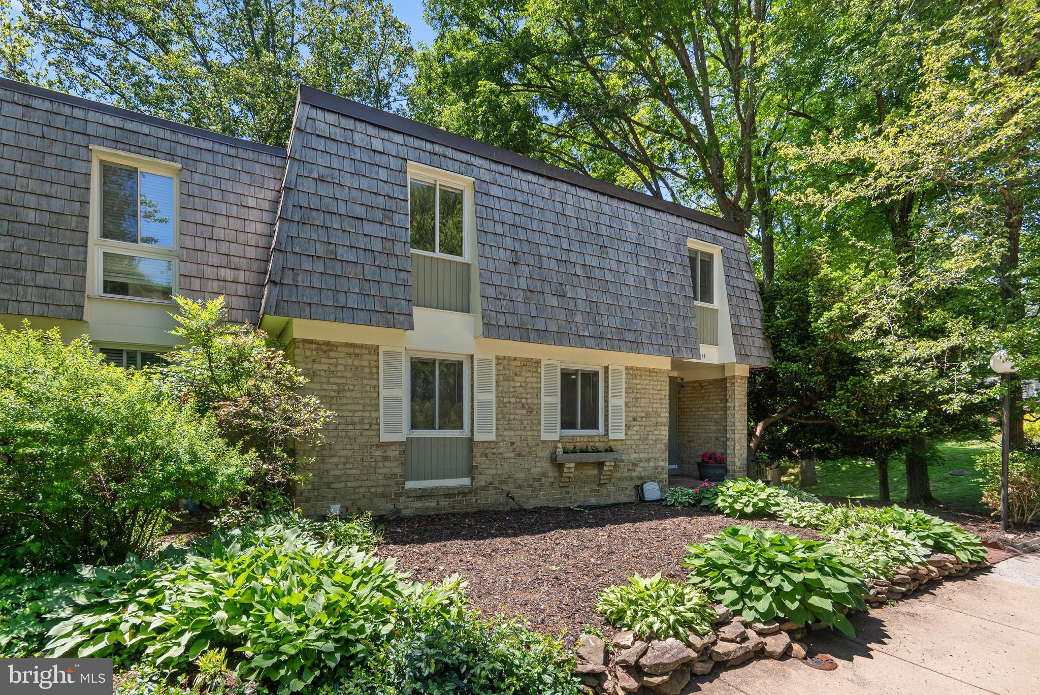 STEDWICK TOWNHOUSES - Residential