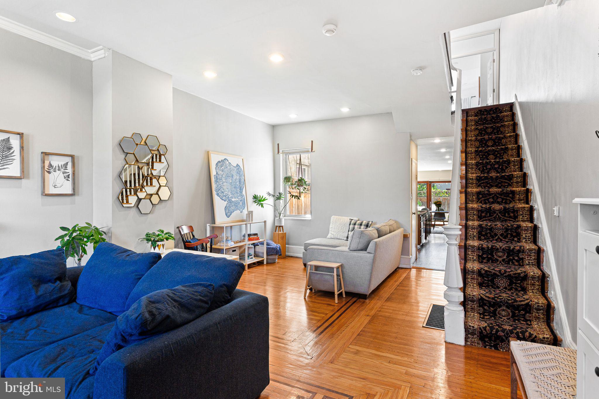 ART MUSEUM AREA - Residential