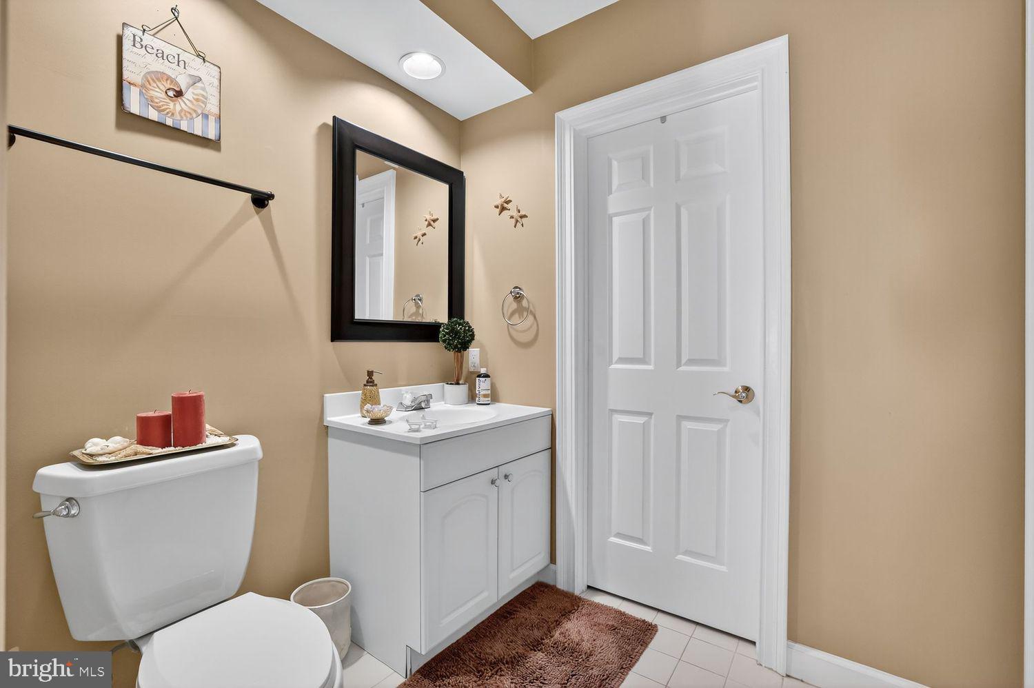 POTOMAC CHASE - Residential