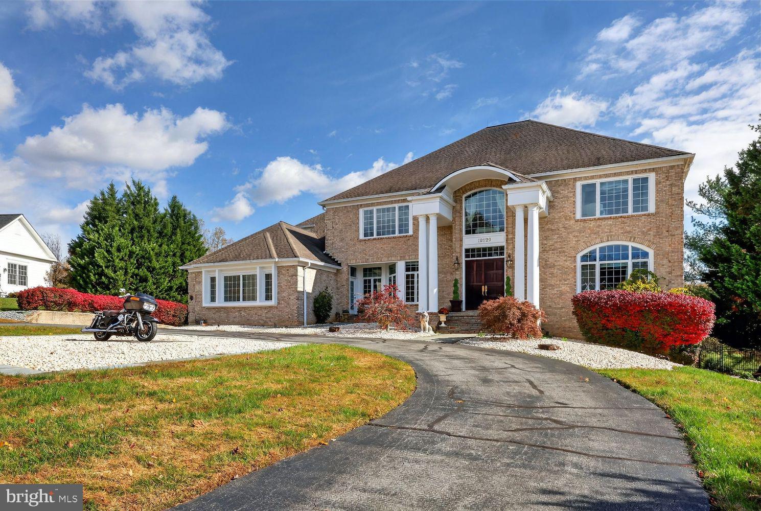 POTOMAC CHASE - Residential