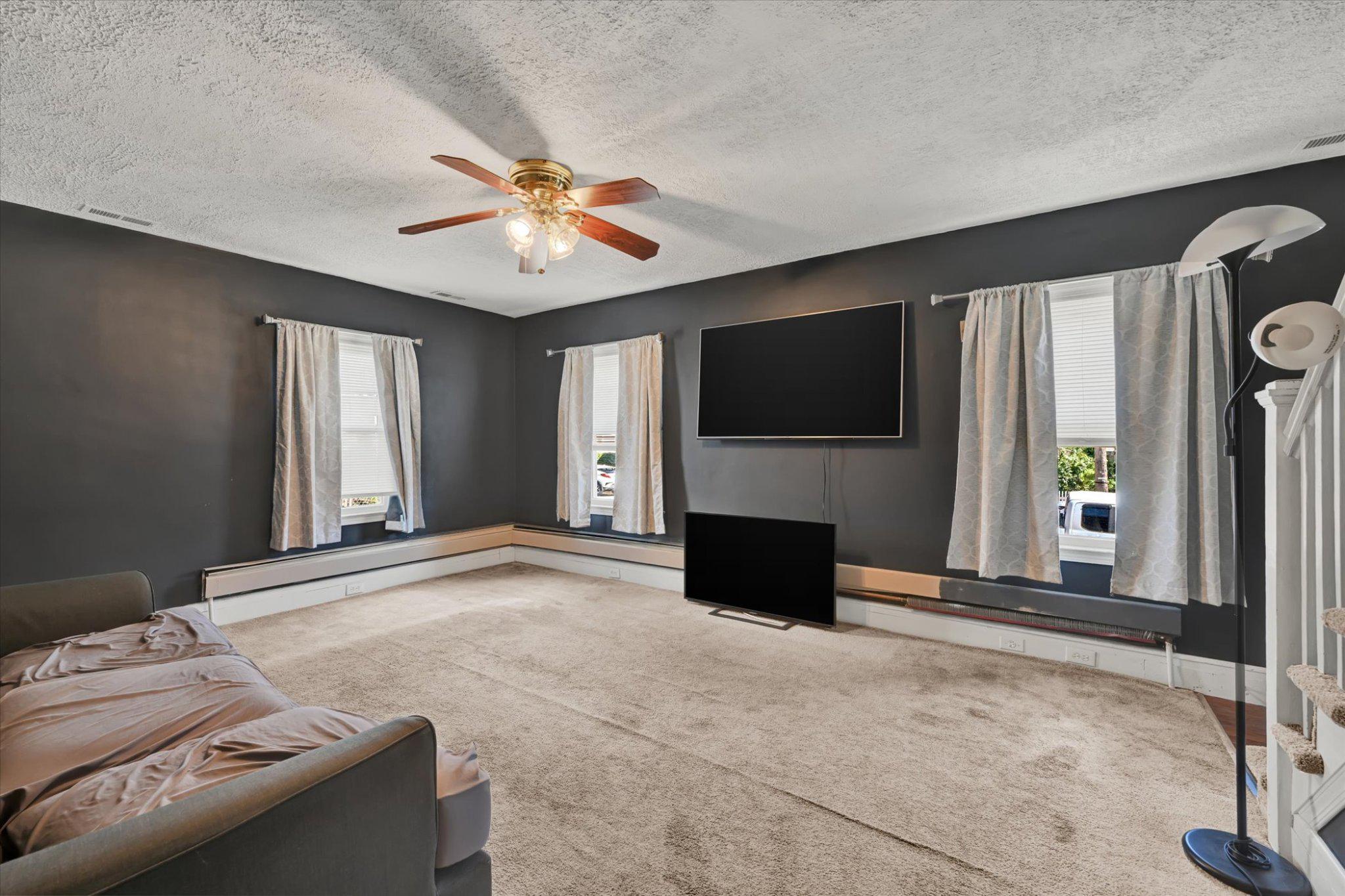 COLGATE PARK - Residential