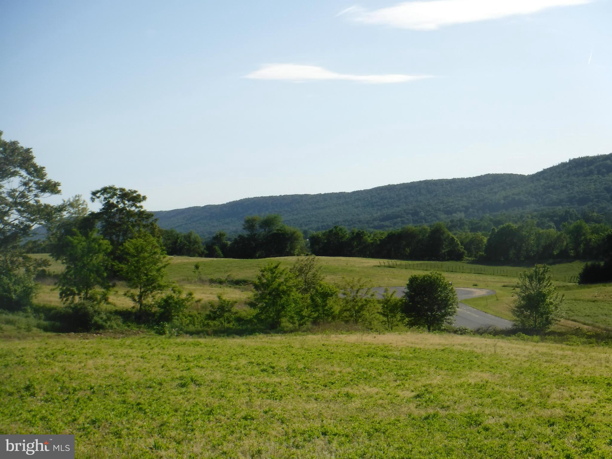 SWEETWATER CROSSING - Land