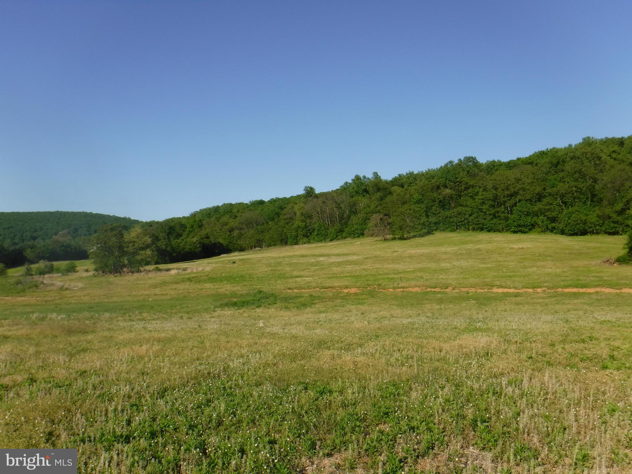 SWEETWATER CROSSING - Land
