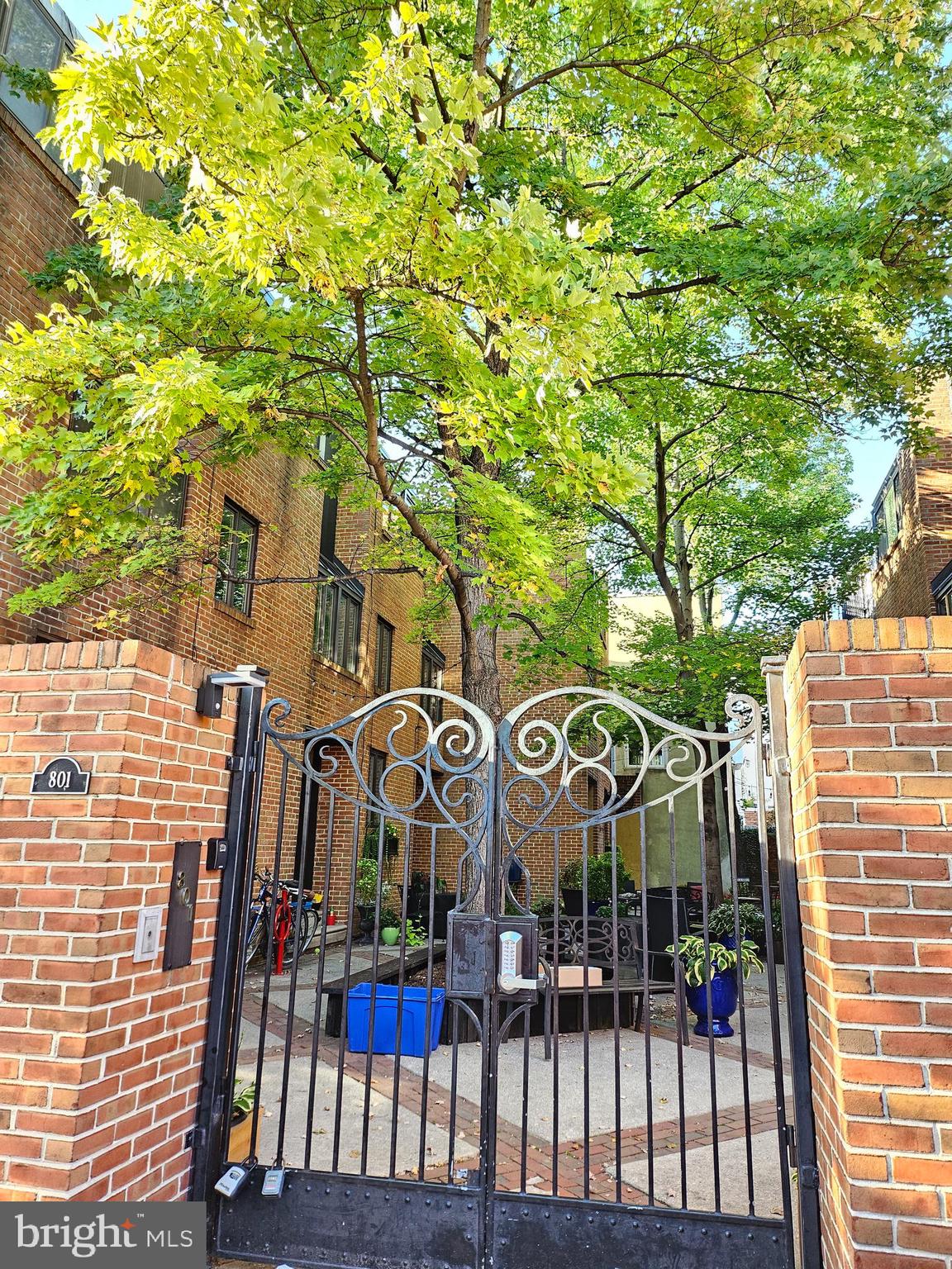 PHILADELPHIA - Residential Lease