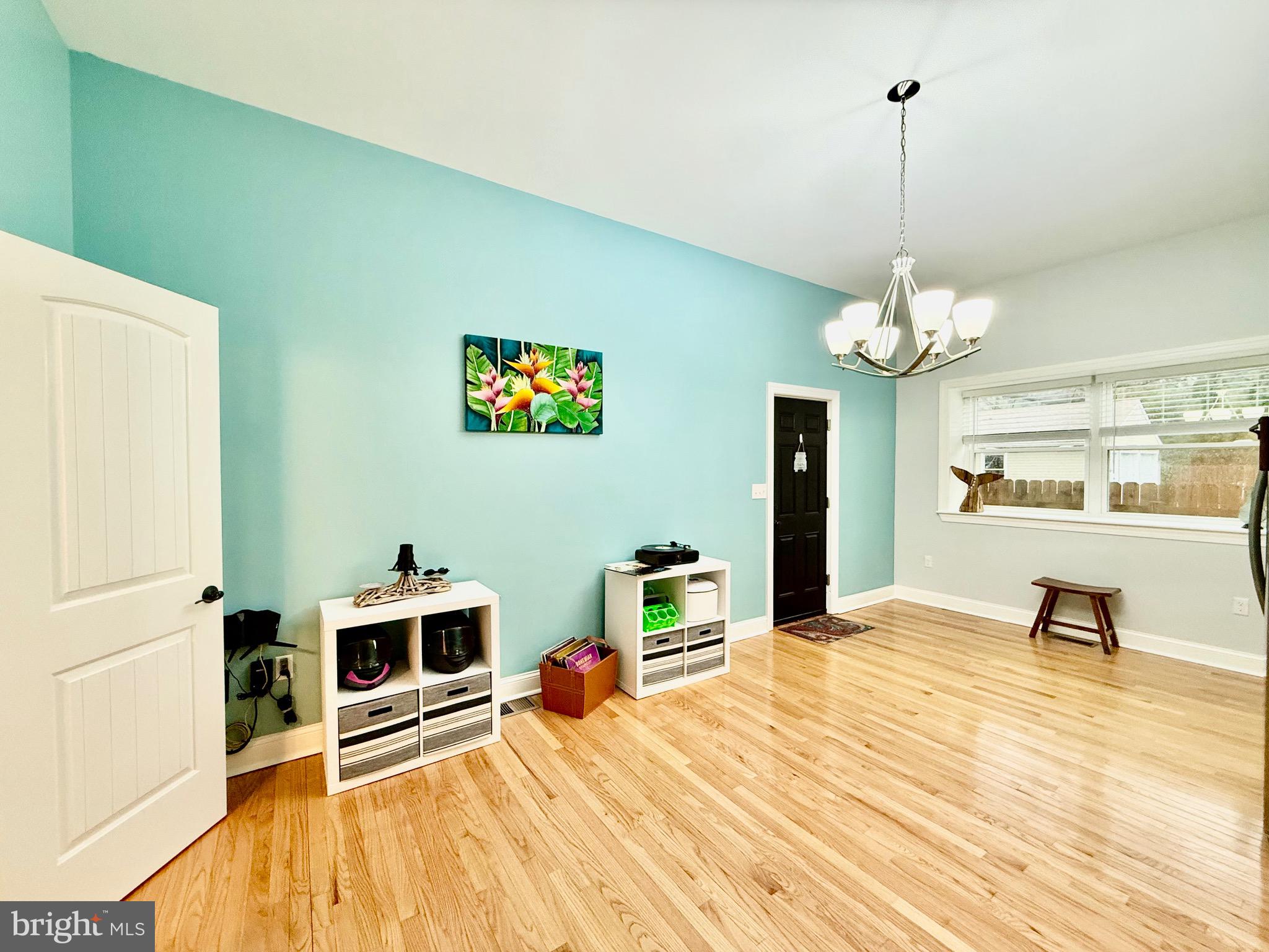 CALVERT MANOR-2ND ADDN - Residential