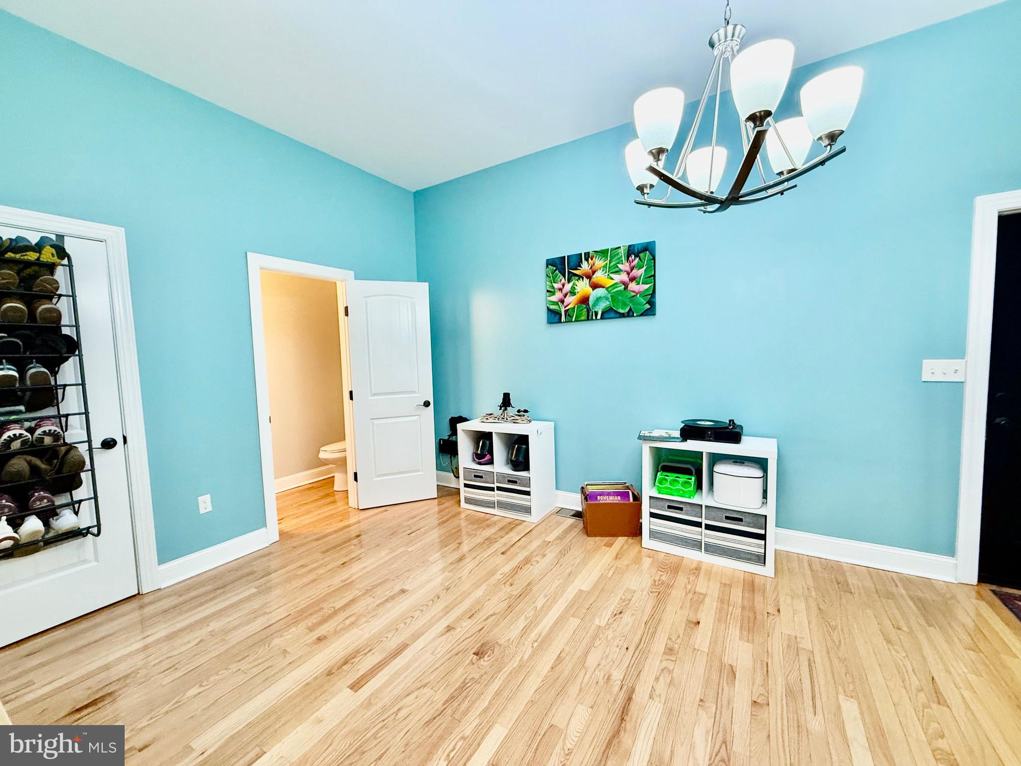 CALVERT MANOR-2ND ADDN - Residential