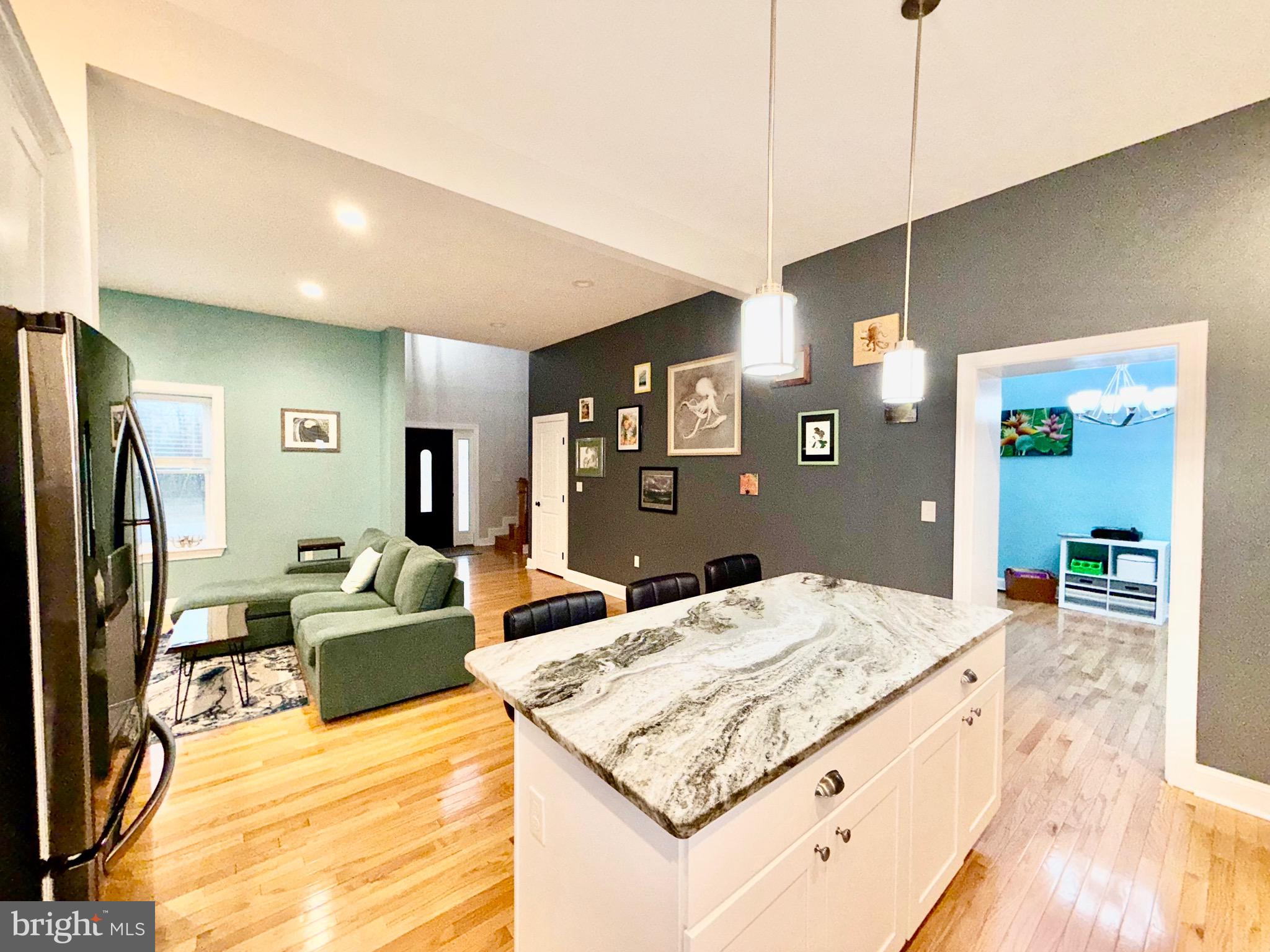 CALVERT MANOR-2ND ADDN - Residential
