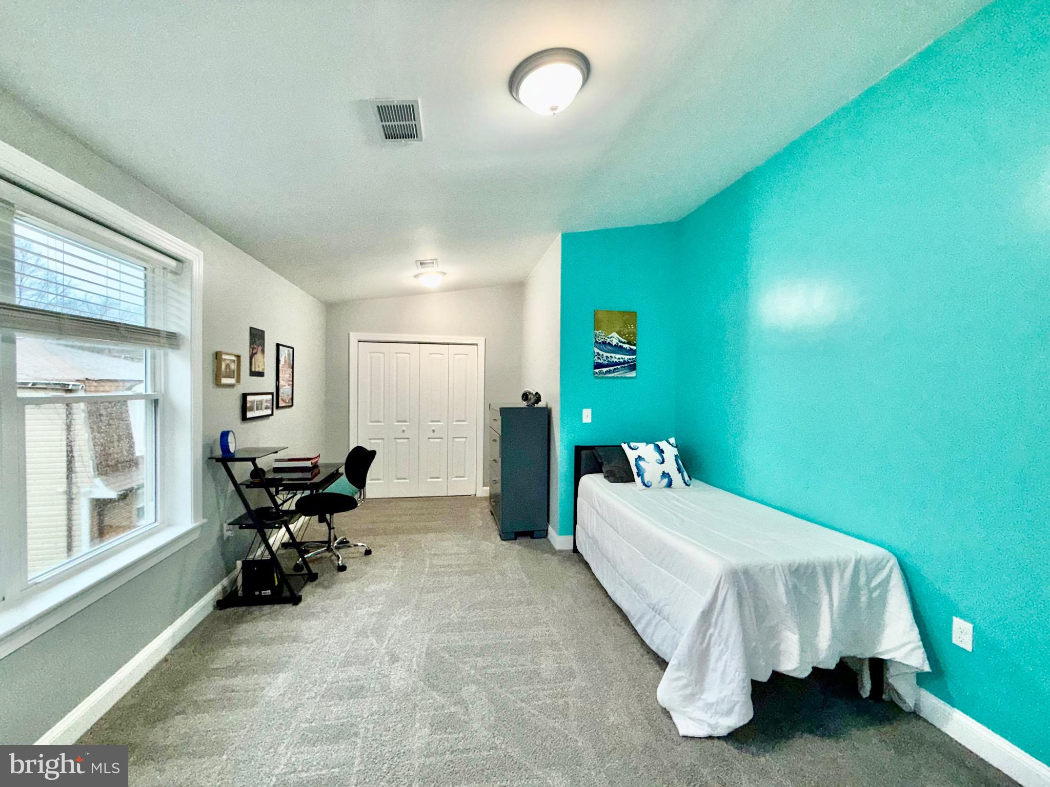 CALVERT MANOR-2ND ADDN - Residential