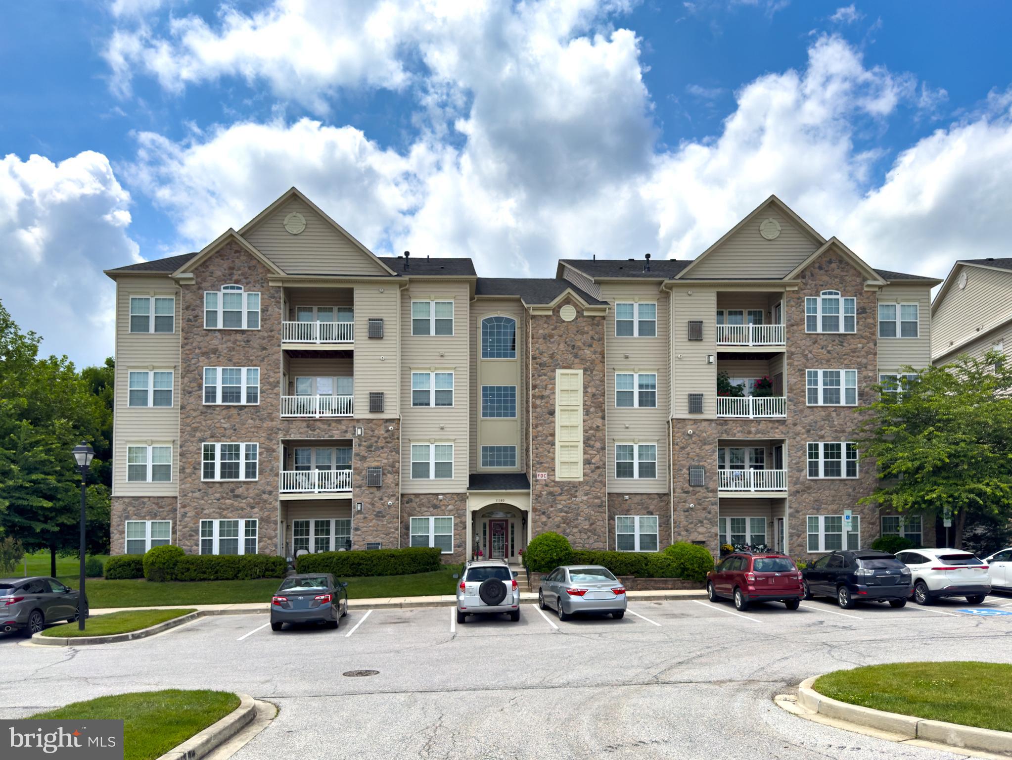 Welcome to carefree living in the highly desirable Waverly Woods community! Perfectly positioned in the back of the building, this beautifully maintained two bedroom, two bath condo offers peaceful golf course views overlooking the 13th tee box at Waverly Woods Golf Course. Fresh neutral paint and brand new carpet throughout create a bright, move-in ready interior. The spacious kitchen features rich wood cabinetry, granite countertops and natural gas cooking, while the sunny breakfast area is the perfect place to enjoy morning coffee before stepping out onto the private balcony to take in the scenic views. The inviting primary suite includes a large custom walk-in closet, private full bath and a versatile sitting area ideal for a reading nook or home office. Enjoy all the amenities Waverly Woods has to offer, including a clubhouse, fitness room, outdoor pool and tennis/pickleball courts. The condo association provides true low-maintenance living with exterior building maintenance, lawn and landscape care, and snow removal all included. A rare opportunity to enjoy comfort, convenience and resort-style living in an exceptional location!