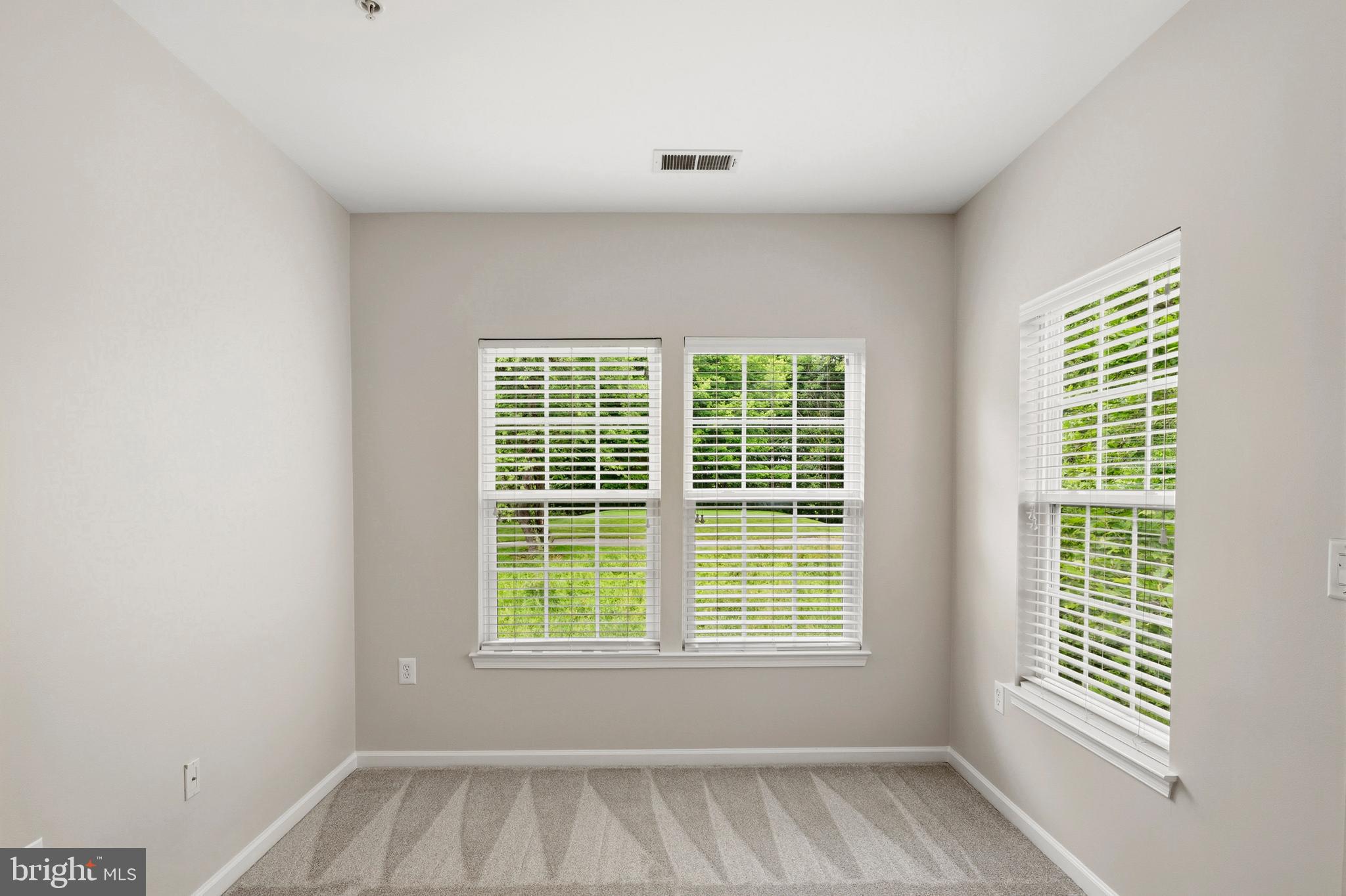 COURTYARDS AT WAVERLY WOODS EAST - Residential