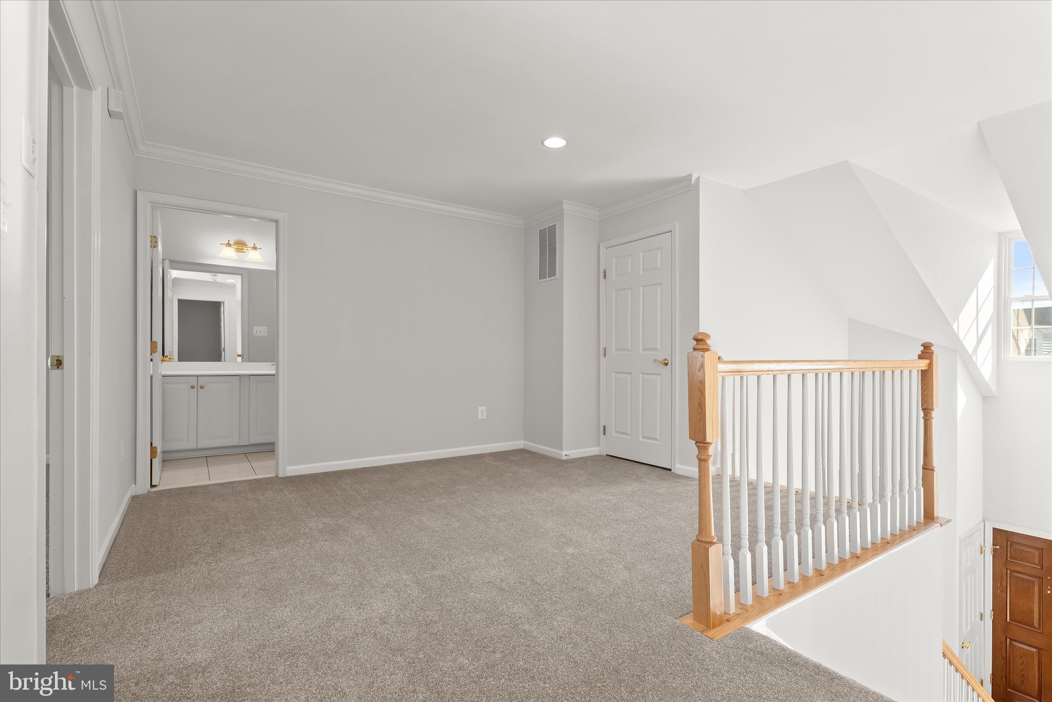 SIGNATURE CLUB AT GREENVIEW - Residential