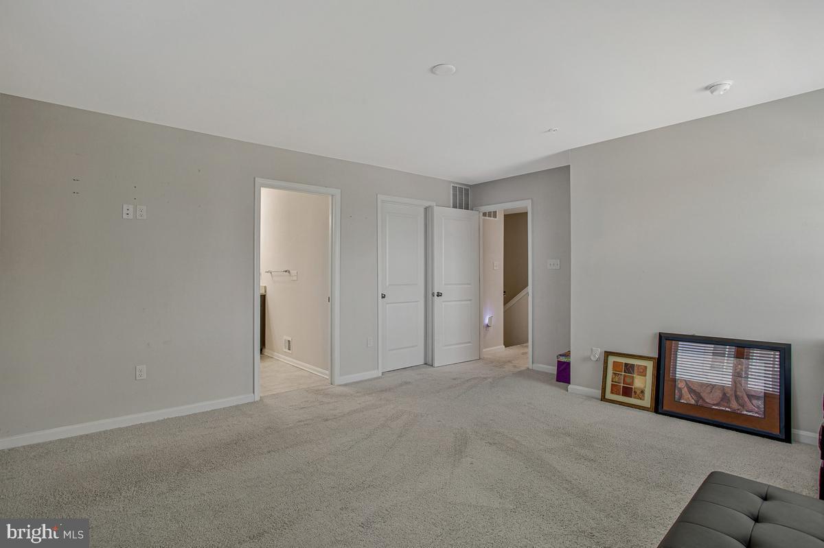 WOODMORE OVERLOOK - Residential